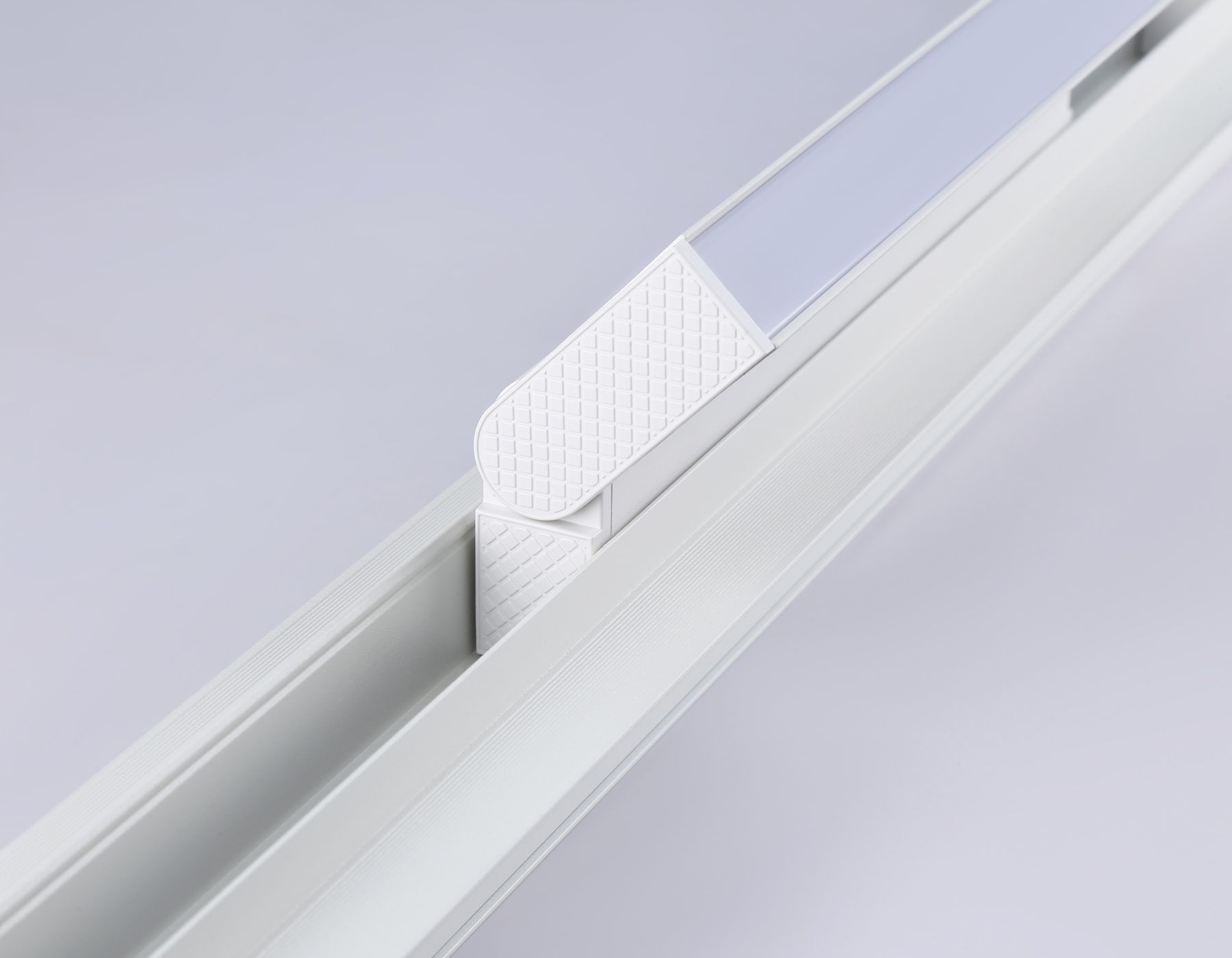 Светильник светодиодный трековый для шинопровода Ambrella Light Track System GL4061_AMB