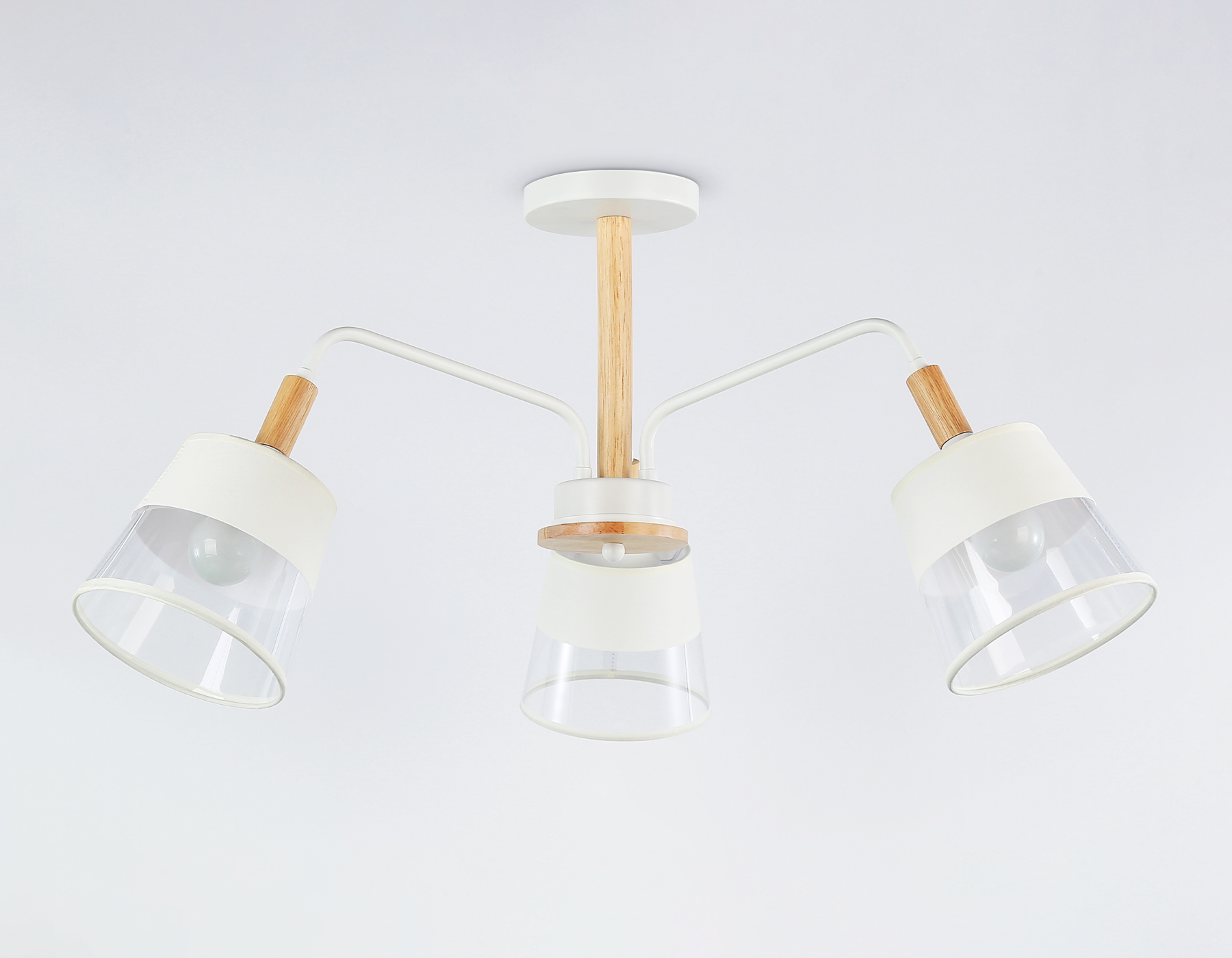 Потолочная люстра Ambrella Light TRADITIONAL TR4737_AMB