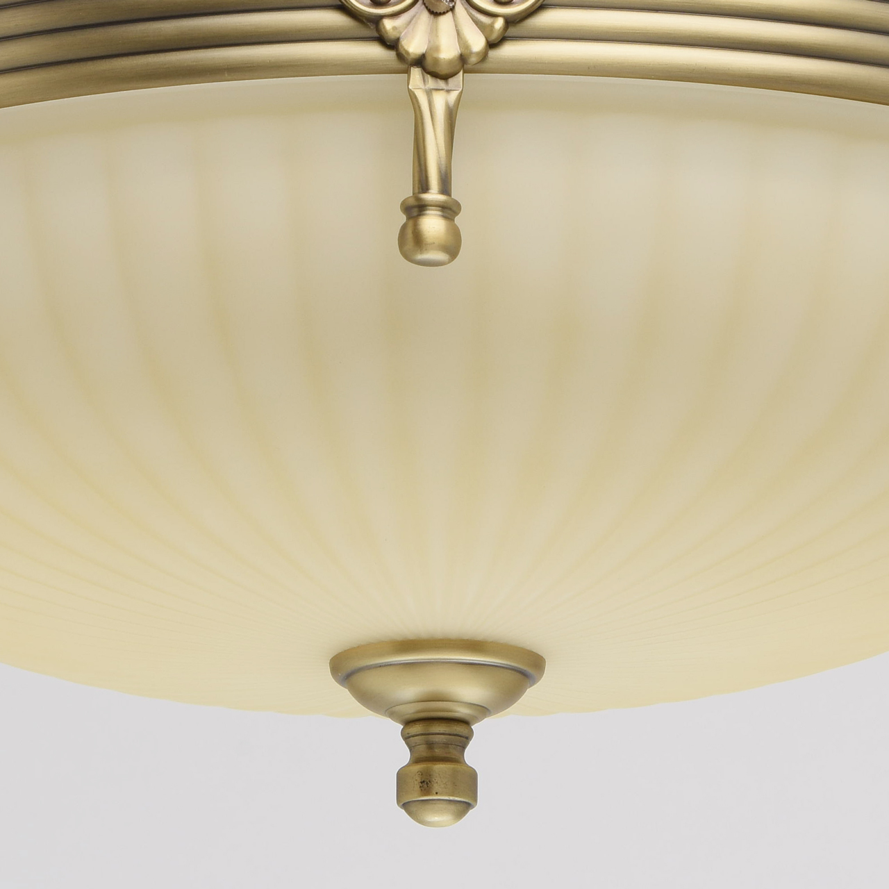 Потолочный светильник MW-Light Афродита 317011504_MW