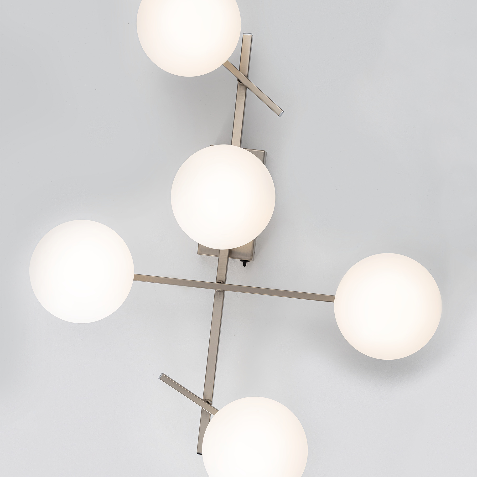 Потолочная люстра Citilux DORSY CL223151