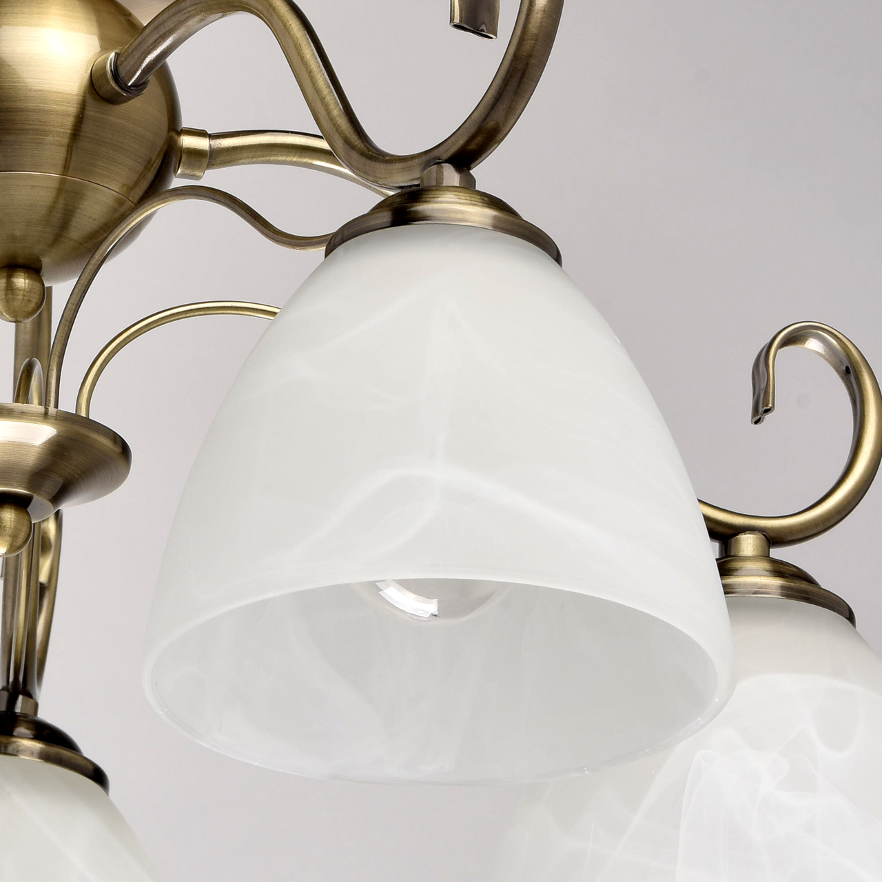 Потолочная люстра De Markt Блеск 315012905_MW