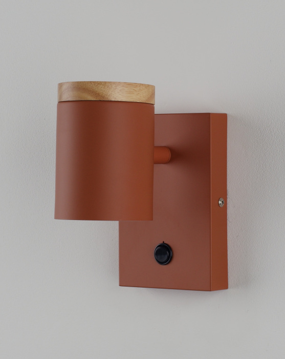 Спот с выключателем Moderli V11293-1W_MD