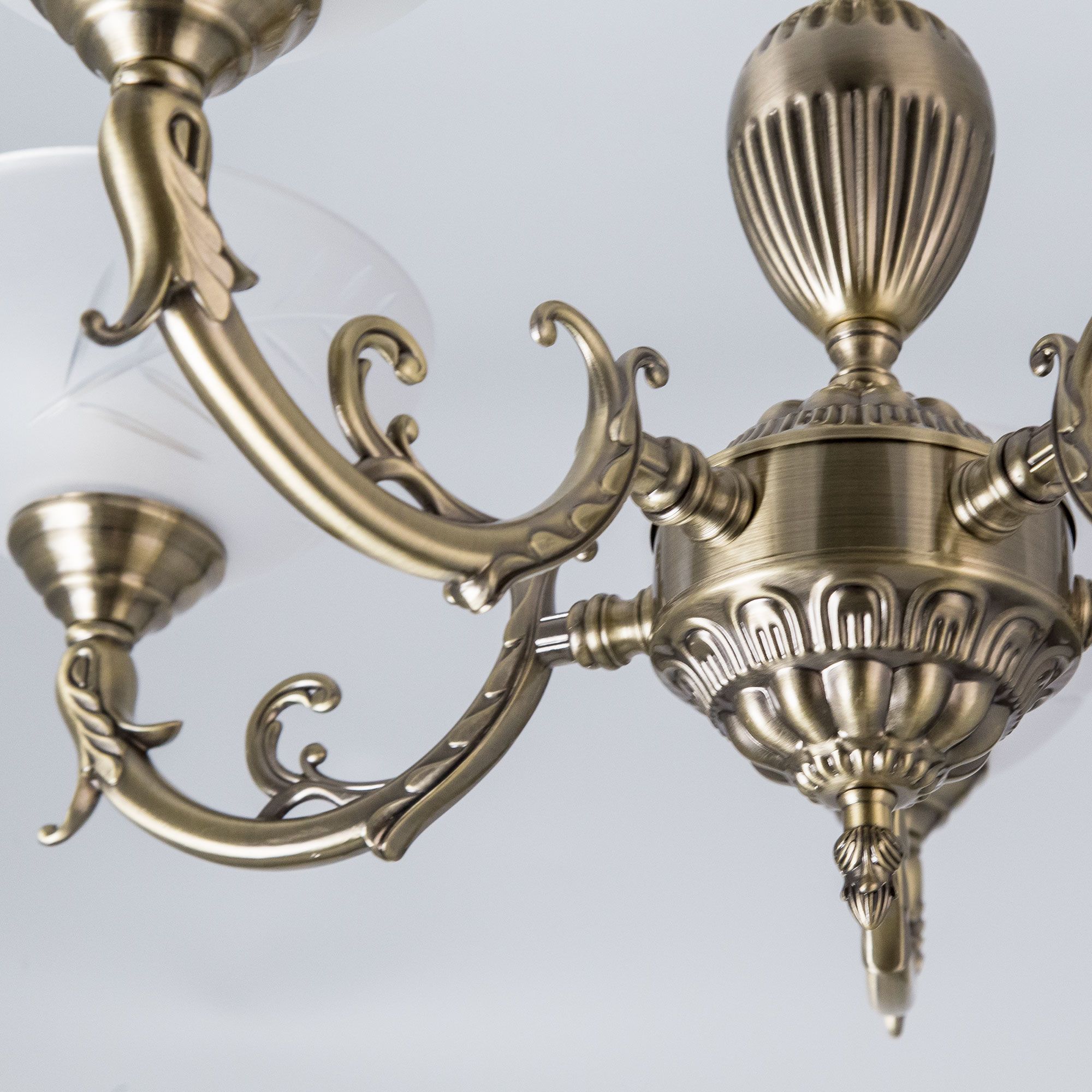 Подвесная люстра CitiLux Кремона CL406153