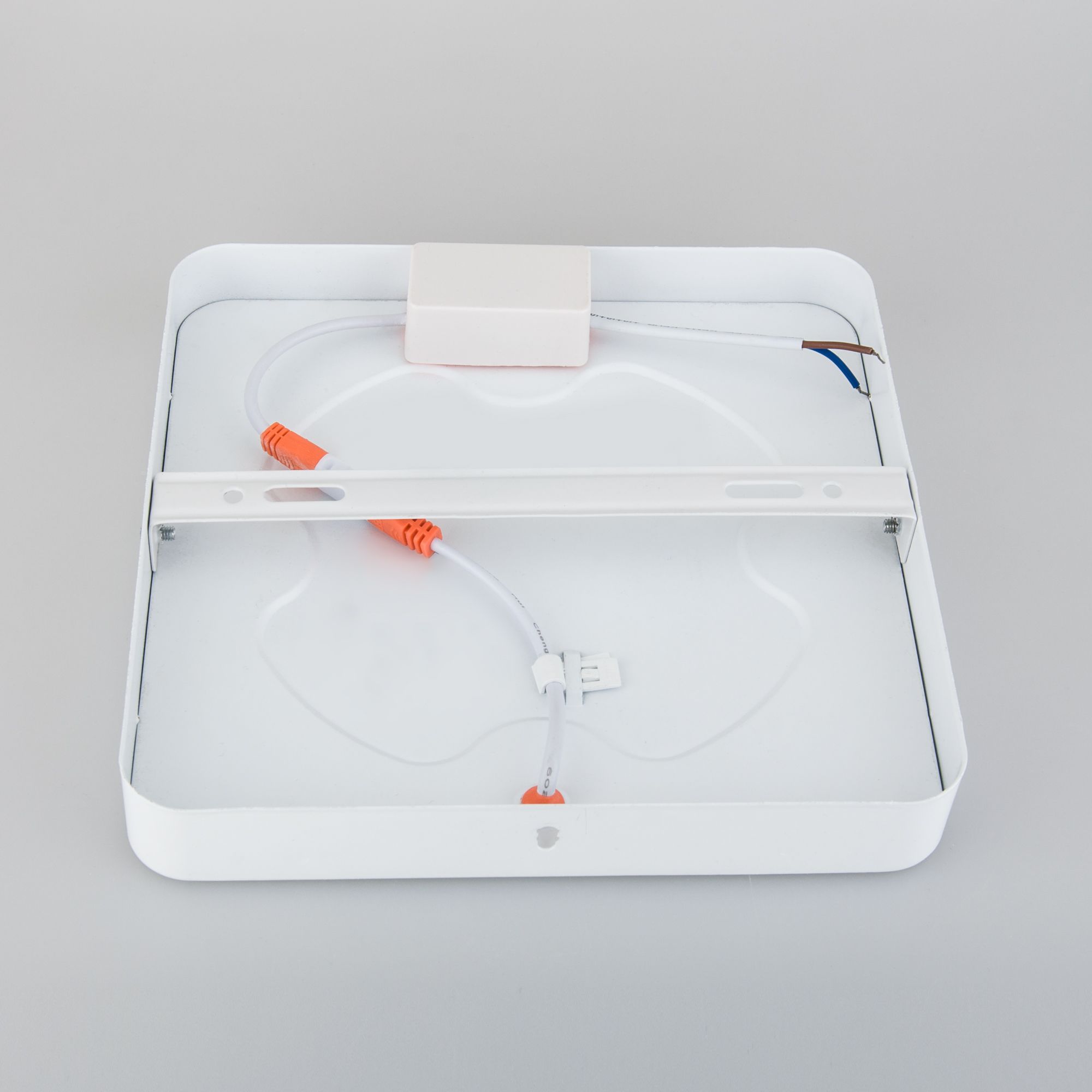 Потолочный светильник Elektrostandard a043017_ES