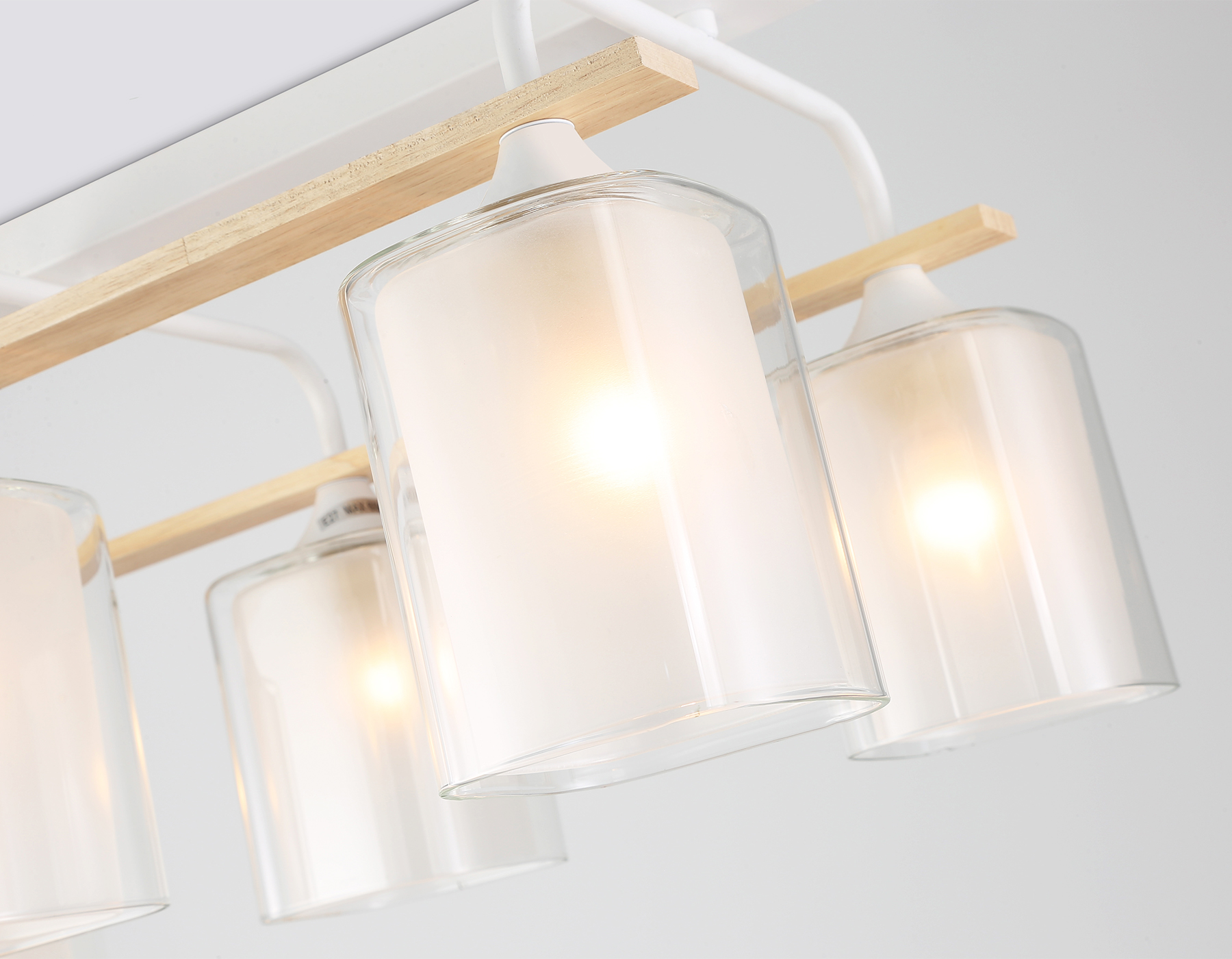 Потолочная люстра Ambrella Light TR TRADITIONAL TR3033247_AMB