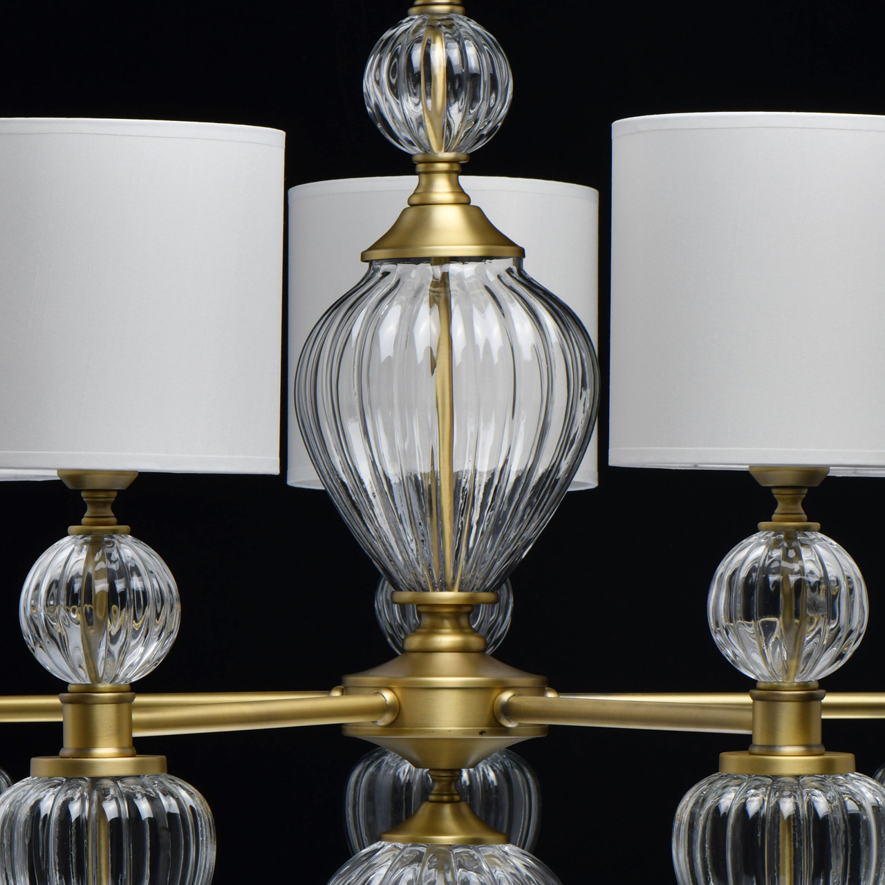 Подвесная люстра Chiaro Оделия 619011305_MW