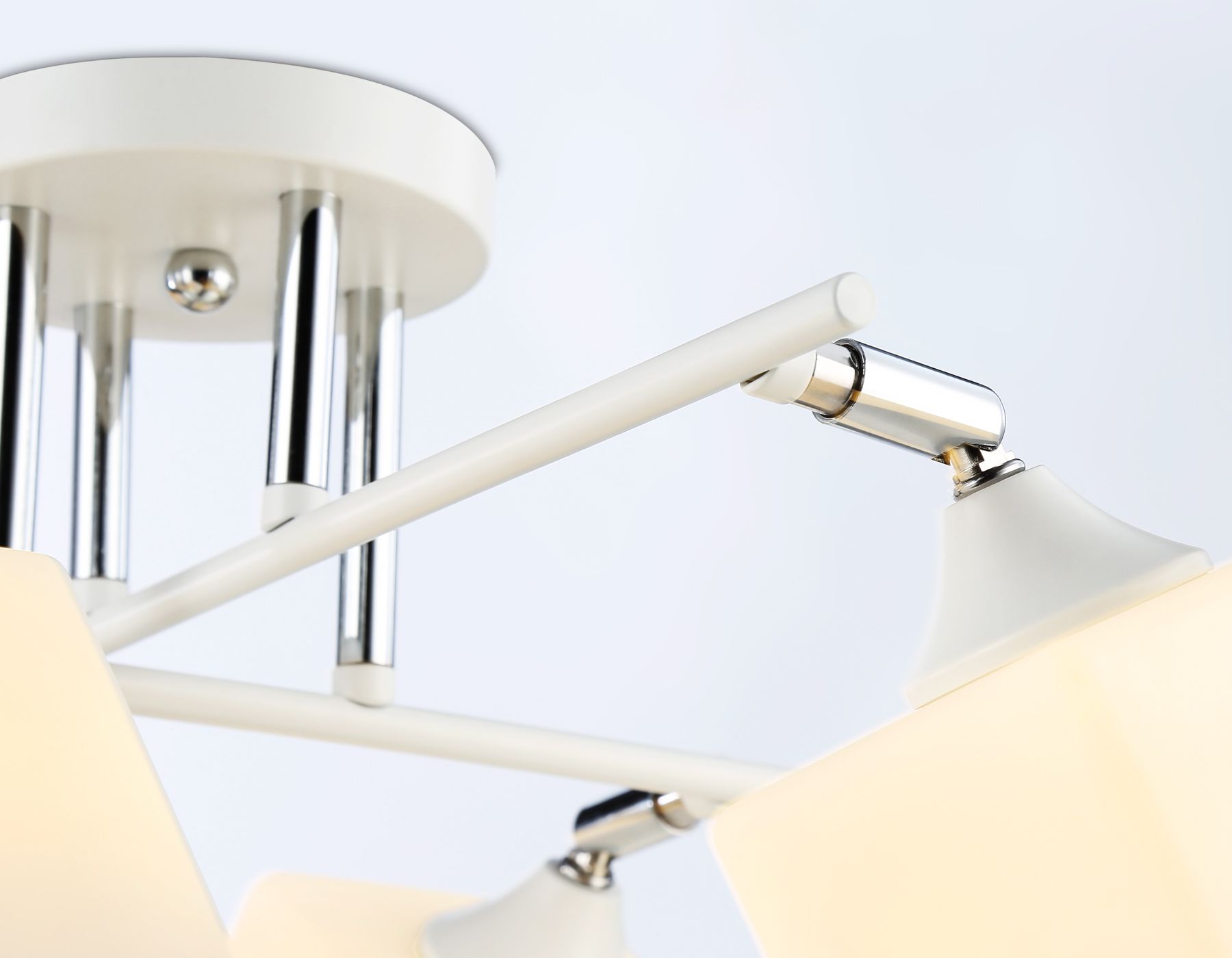 Потолочная люстра Ambrella light TRADITIONAL Modern TR303088_AMB