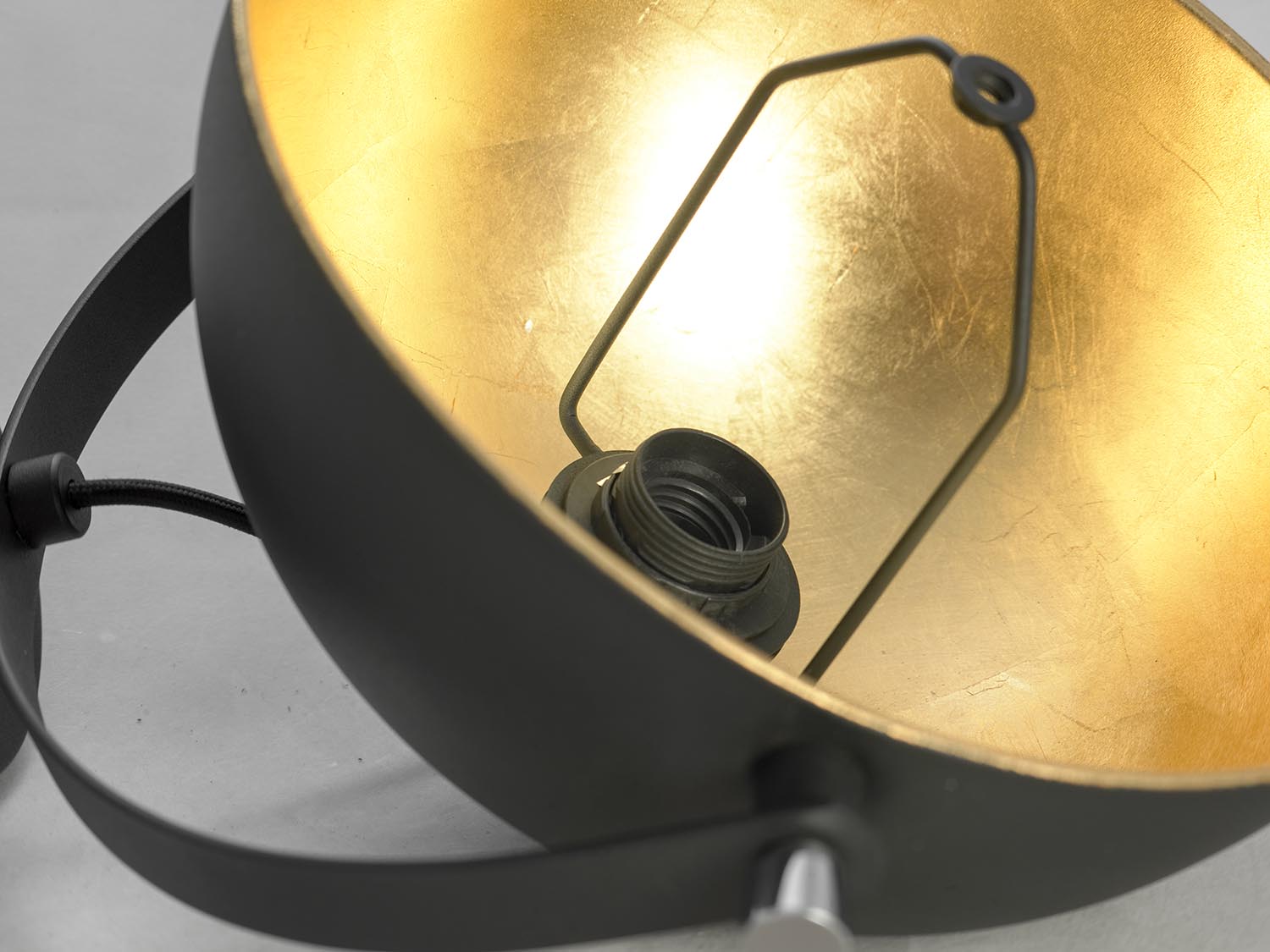 Потолочный светильник Lussole SHERRELWOOD LSP-9825