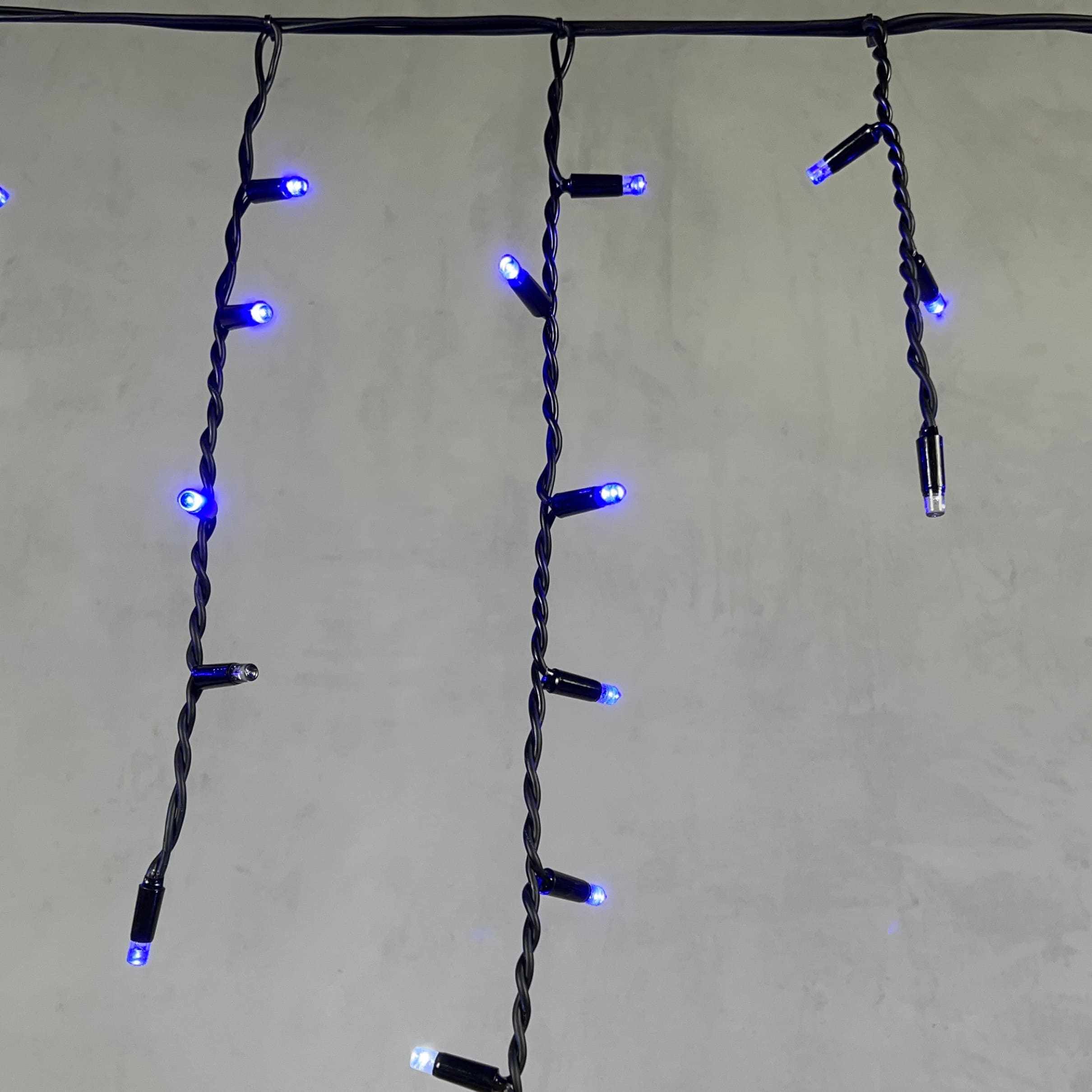 Гирлянда LTC Бахрома 3,1 x 0,5 м Синяя с Мерцанием Белого Диода 220В, 120 LED LL120BLW-1-2B