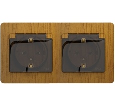 Розетка встраиваемая двойная с заземлением, шторками и крышкой (дуб) IP44 Systeme Electric GSL000547