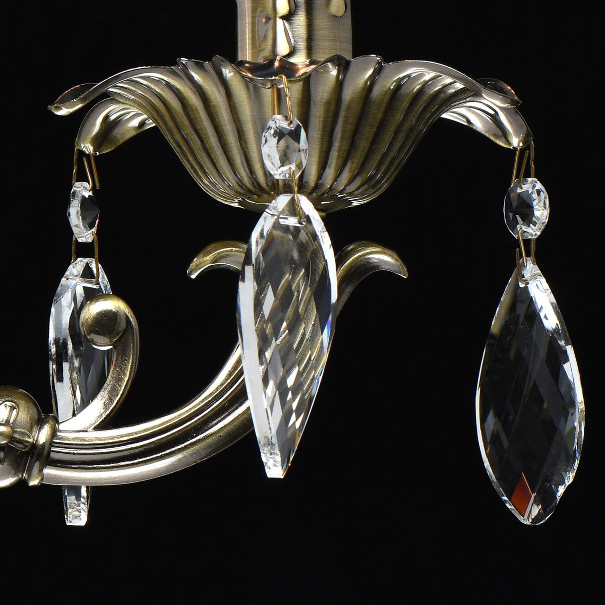 Подвесная люстра MW-Light Аврора 371016305_MW