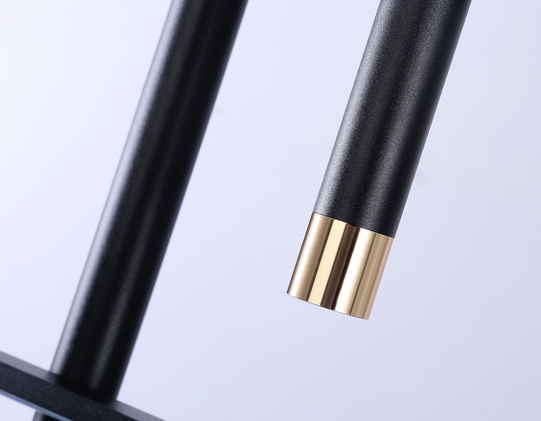 Подвесная люстра Ambrella light с пультом LineTech FL5394_AMB