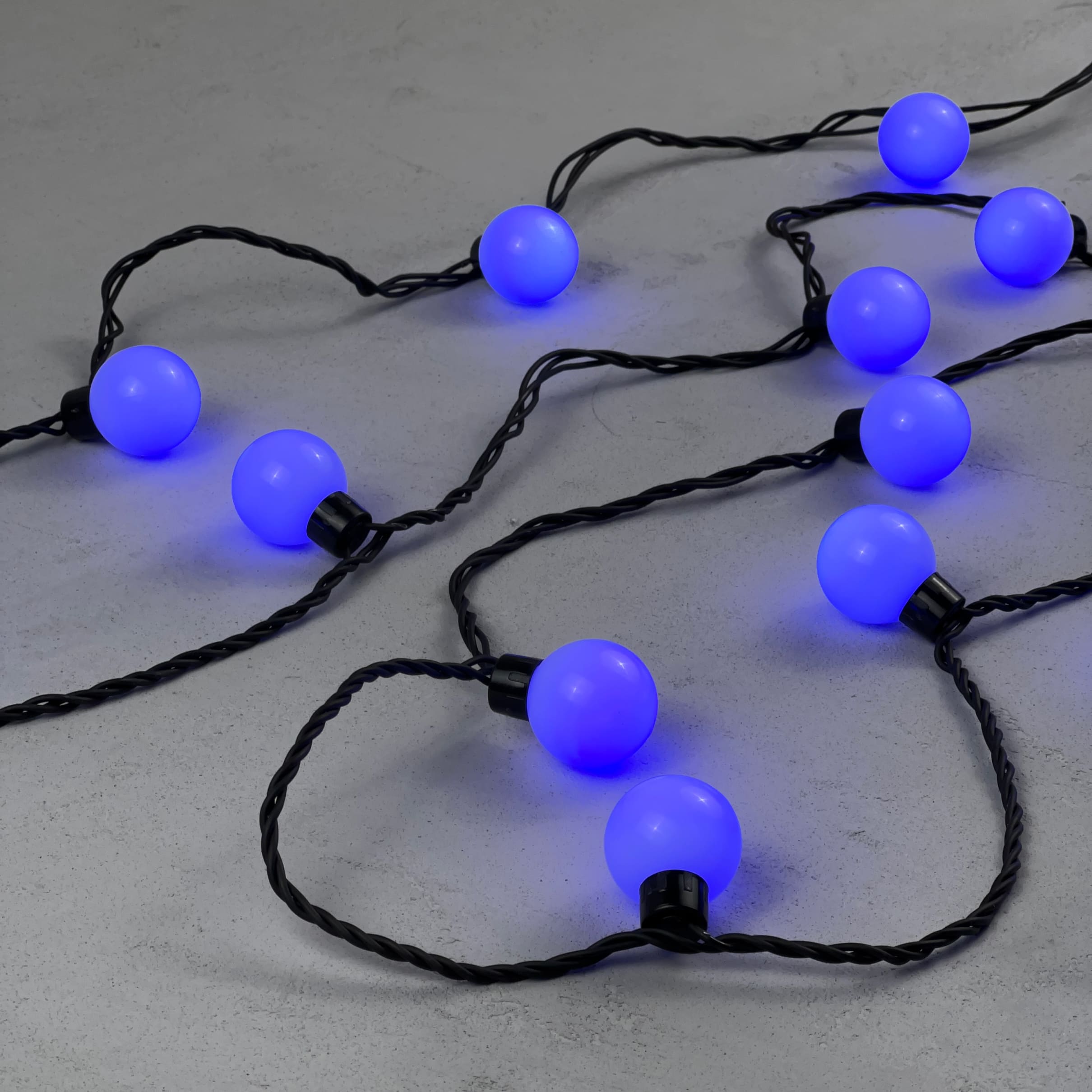Гирлянда Шарики 5м Синяя 220В, Диаметр Шарика 40мм, 20 LED, Провод Черный Каучук, IP65 LTC HB20-1-2B HB20-1-2B