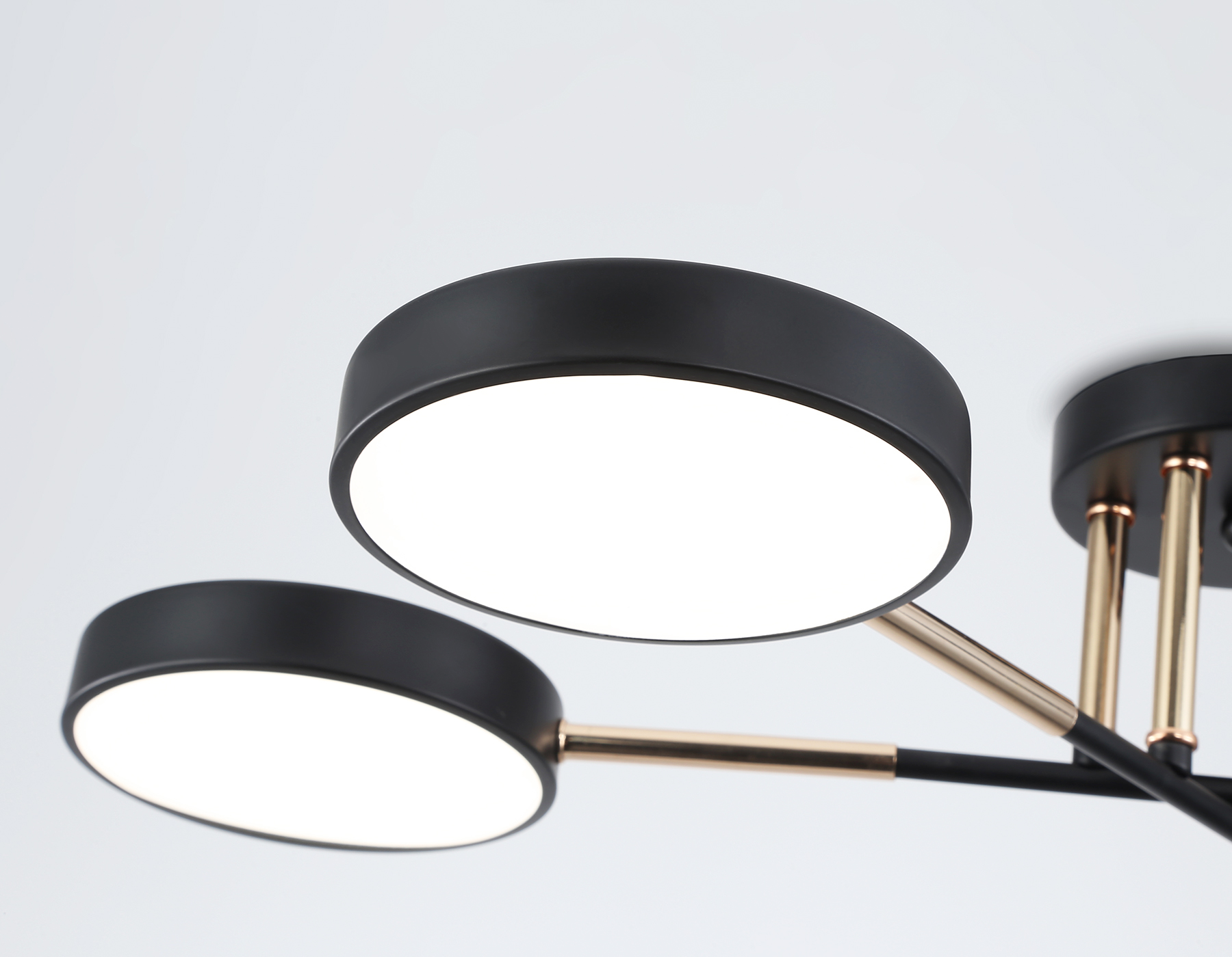 Потолочная люстра Ambrella Light FL COMFORT FL516332_AMB