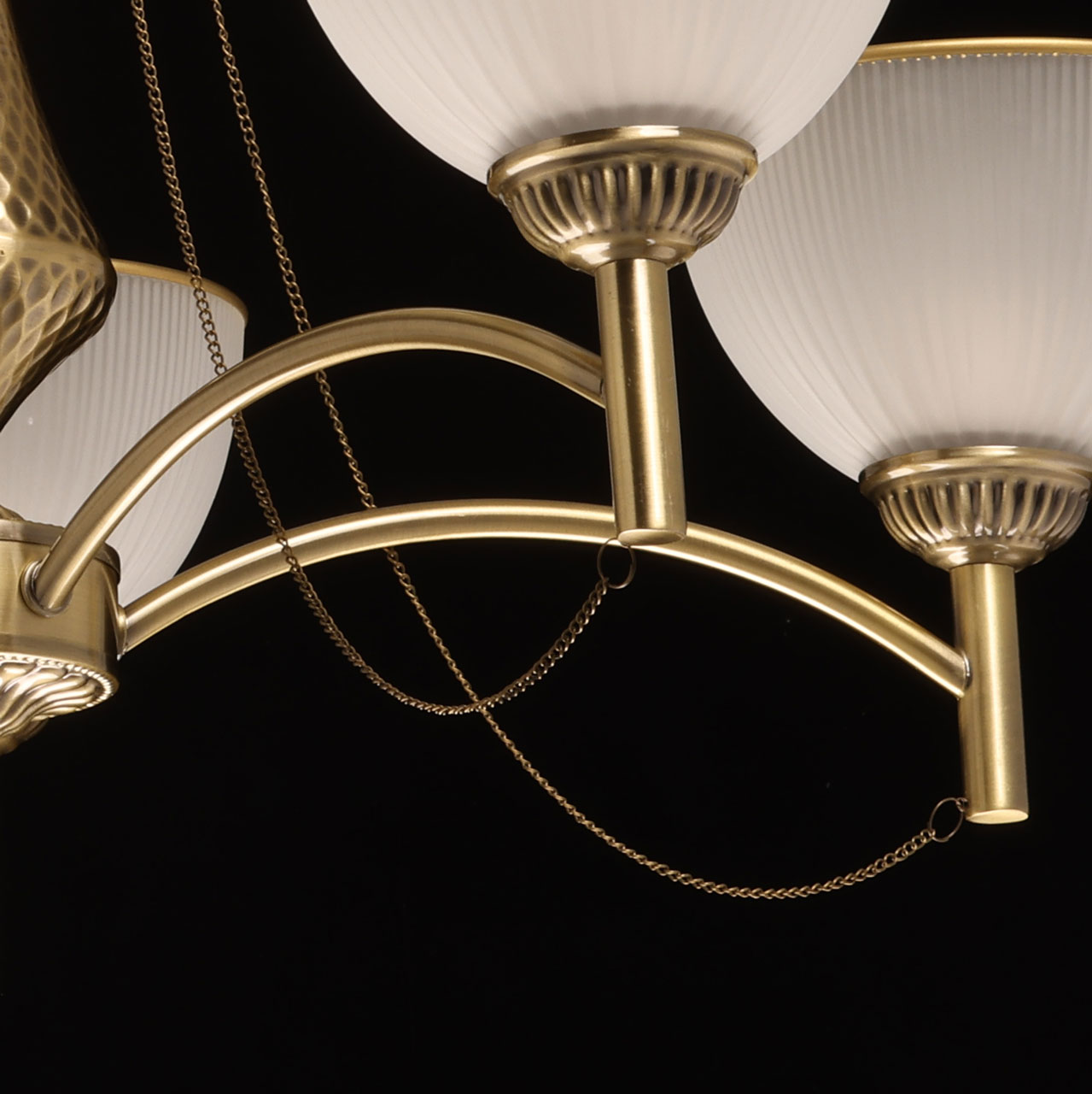 Подвесная люстра MW Light Олимп 318015305_MW