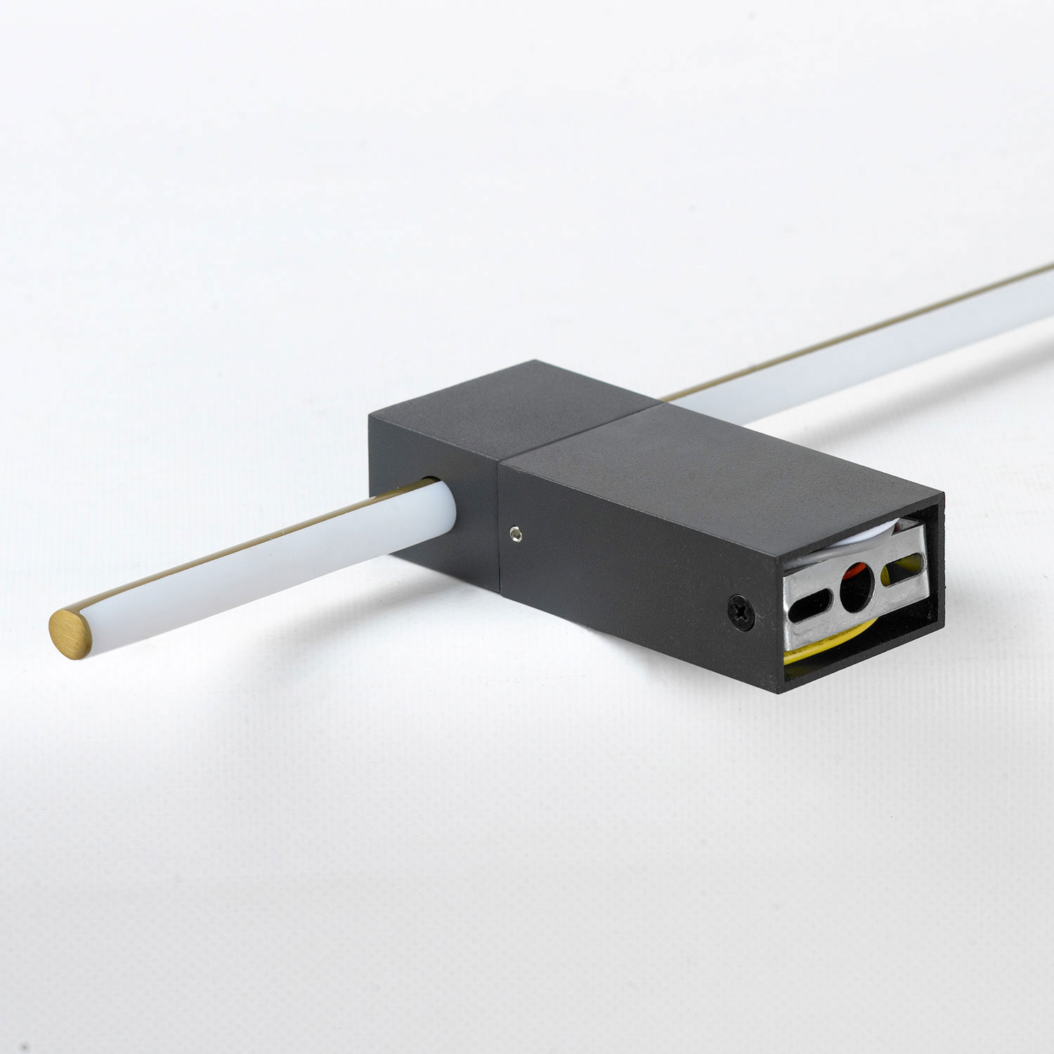 Настенный светильник Lussole BRIDGEPORT LSP-7353