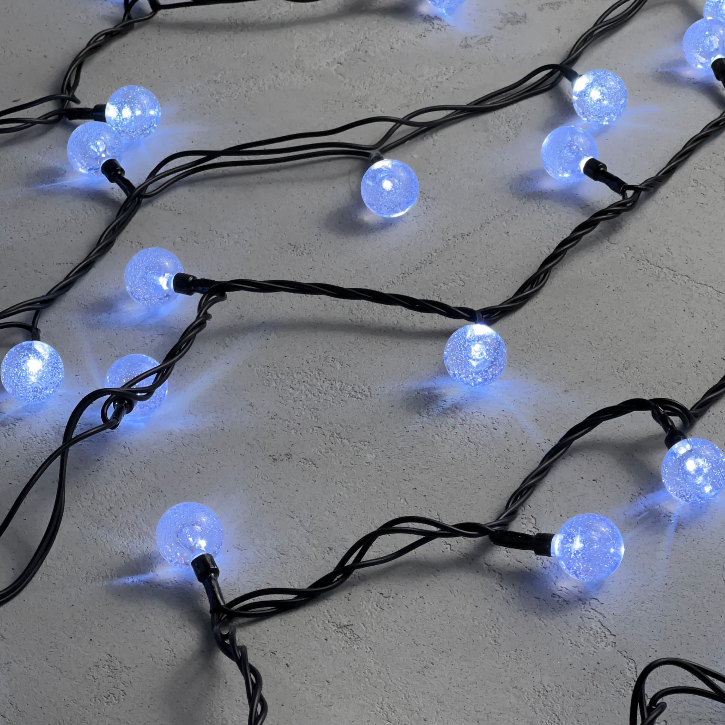 Гирлянда Шарики 10м Белая 9В, Диаметр Шарика 23мм, 100 LED, Провод Черный ПВХ, IP54 PCS-100B-W