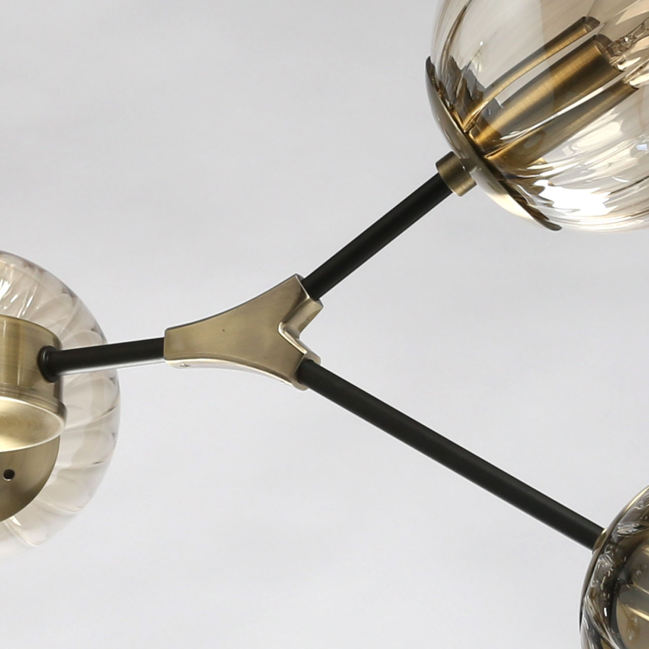 Потолочная люстра De Markt Гамбург 605016206_MW