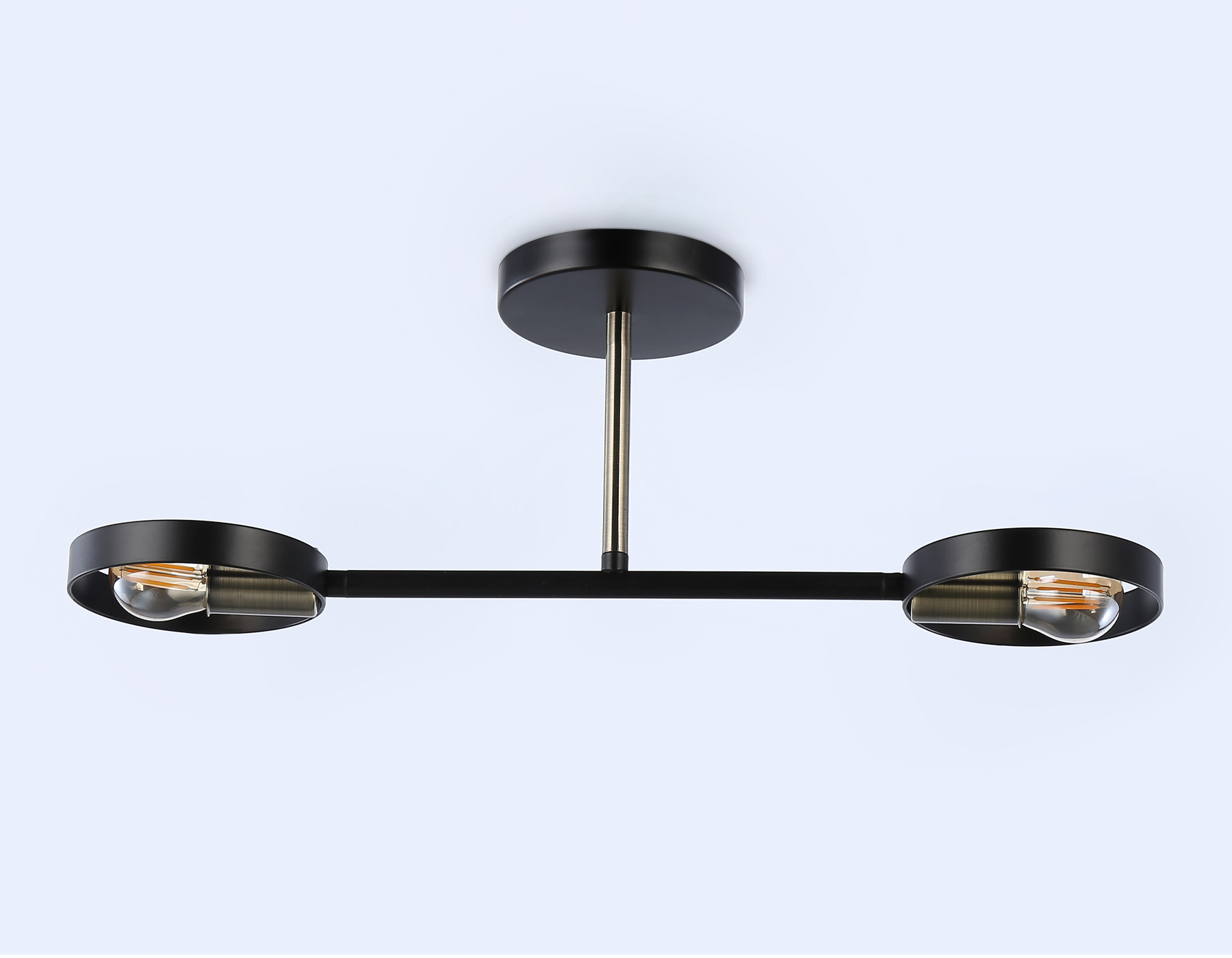 Подвесной светильник со сменной лампой Ambrella Light TRADITIONAL TR8225_AMB