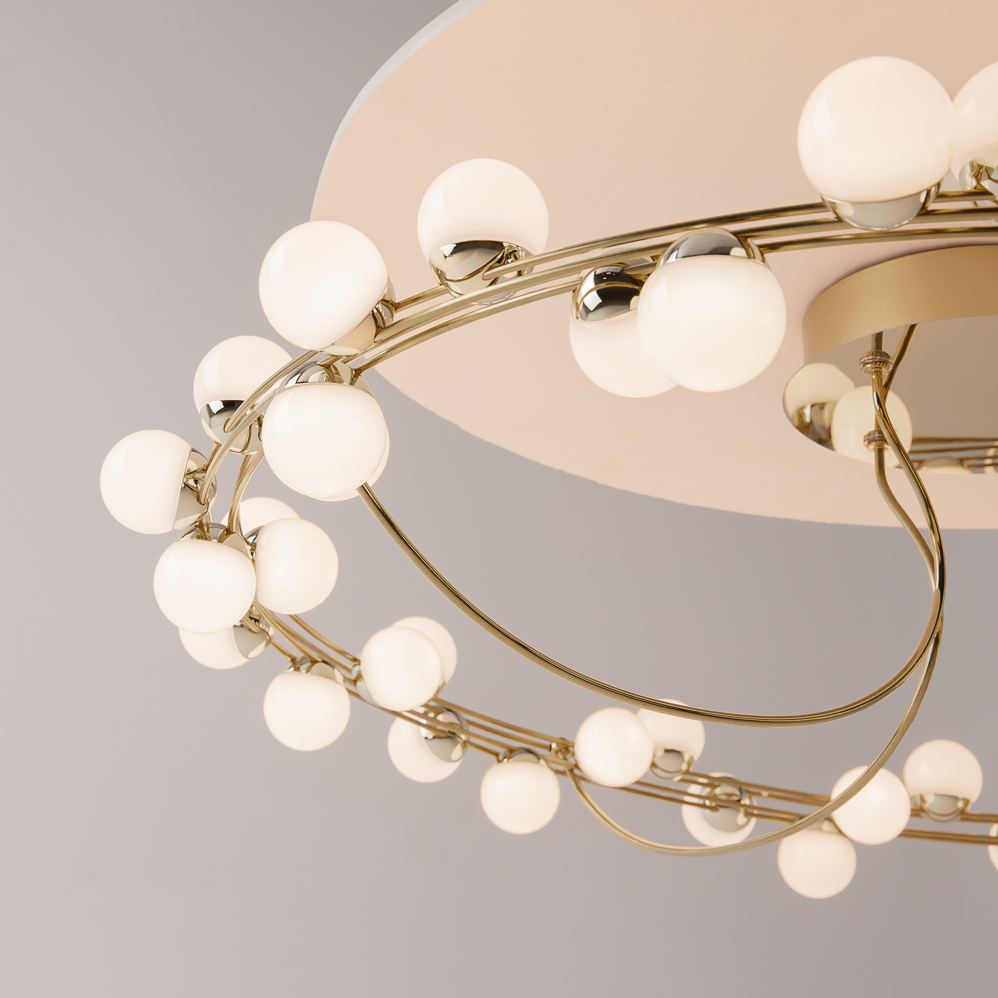 Потолочный люстра Maytoni Tessara MOD081CL-L48G3K_MY