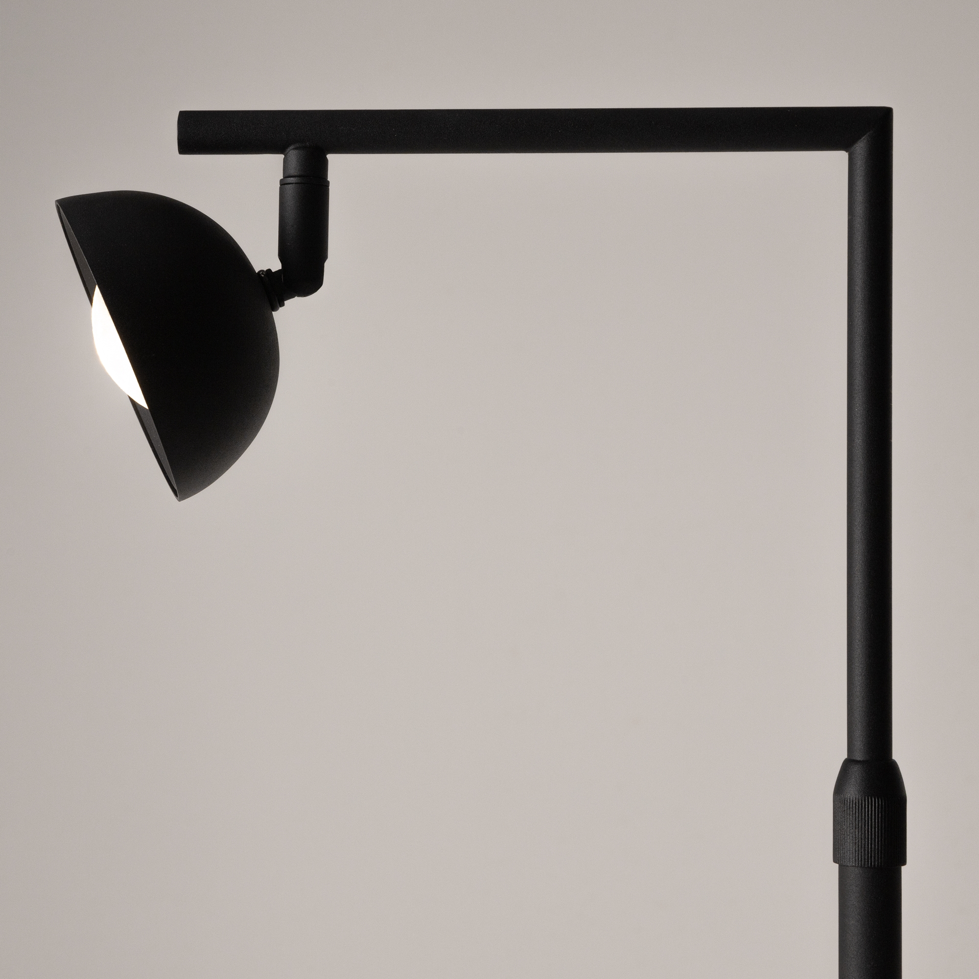 Торшер Maytoni Pikant MOD372FL-L10B3K_MY