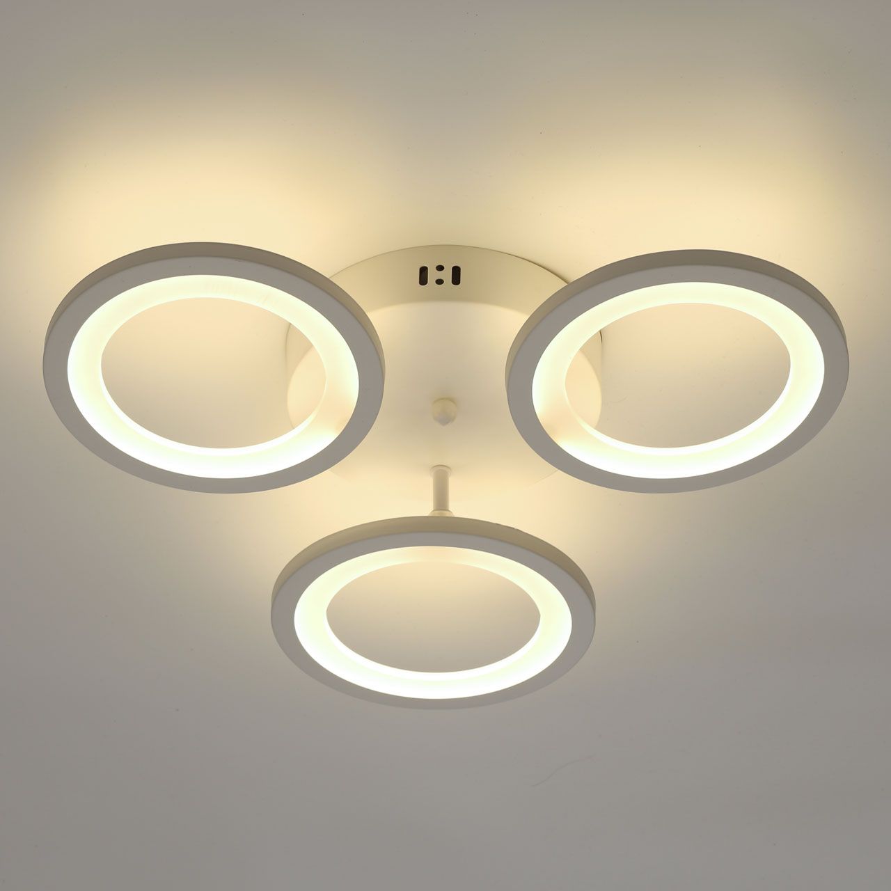 Потолочная люстра De Markt Мадлен 424013303_MW