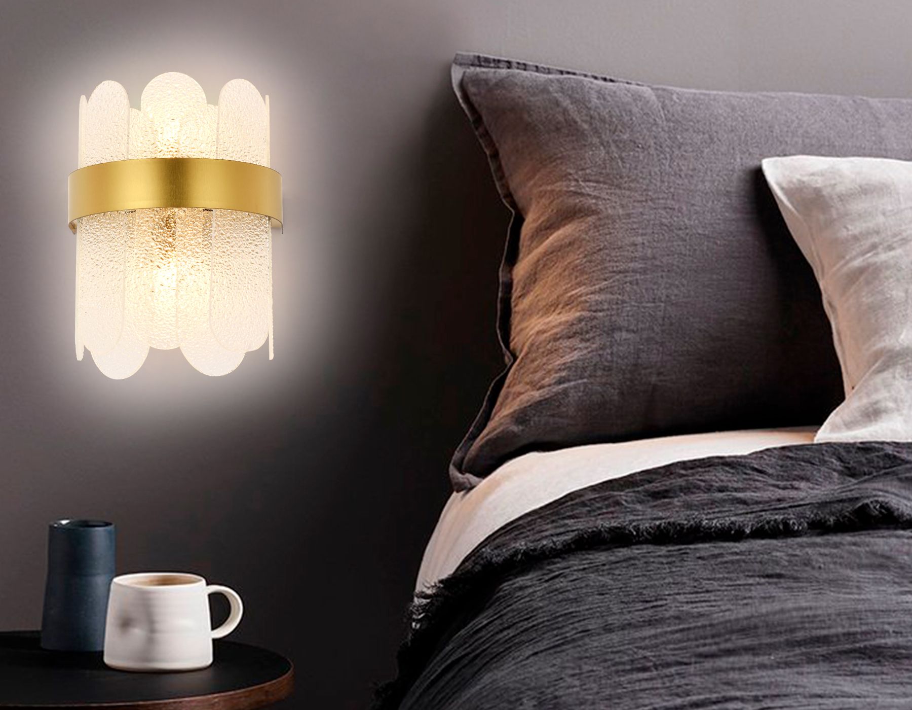 Настенный светильник Ambrella light с хрусталем TR TR5339_AMB