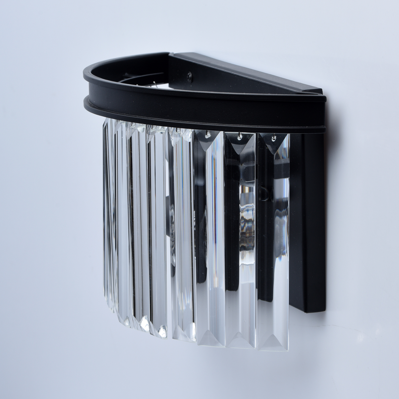 Настенный светильник MW-Light Гослар 498025302_MW