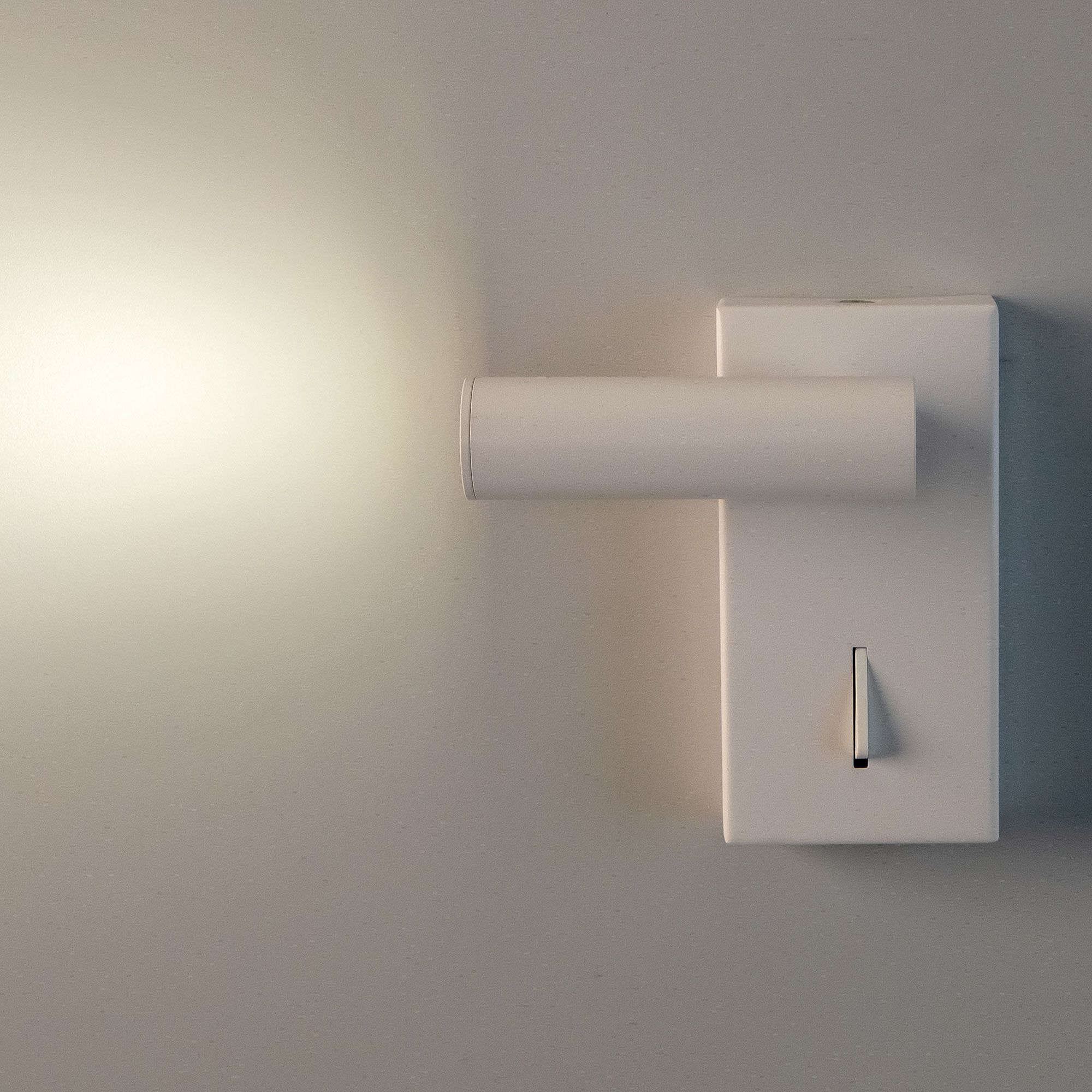 Спот CitiLux настенный Декарт CL704350