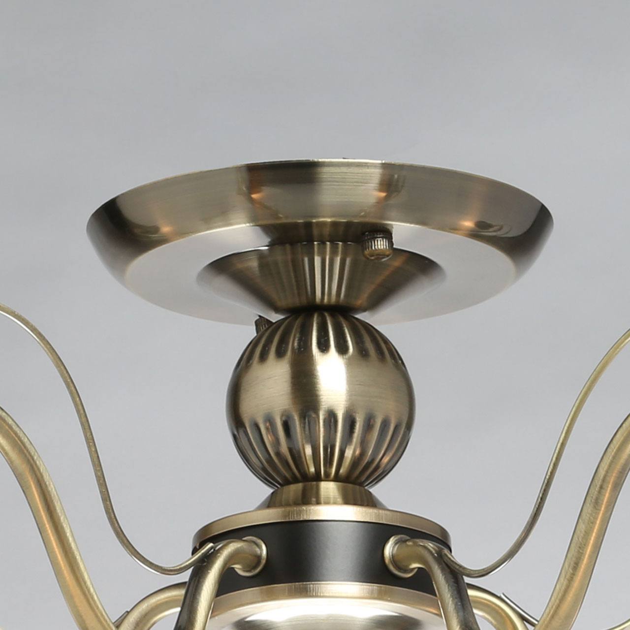 Потолочная люстра De Markt Олимп 318014905_MW