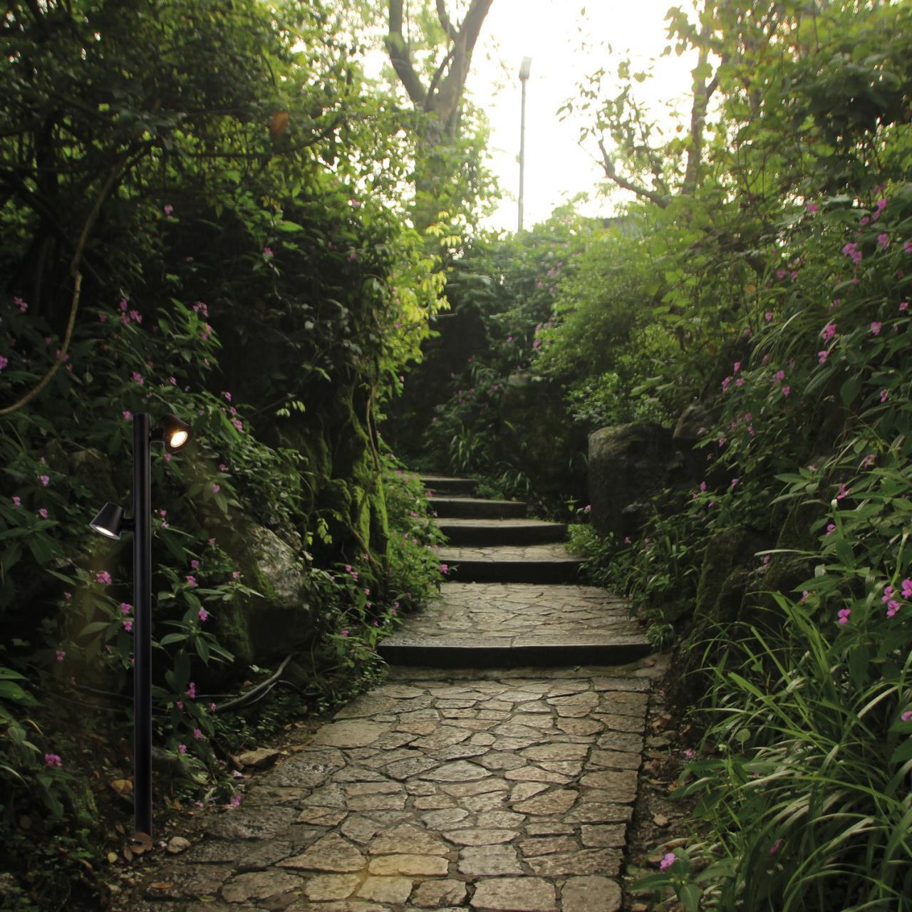 Уличный столб Favourite Bio 4744-2F