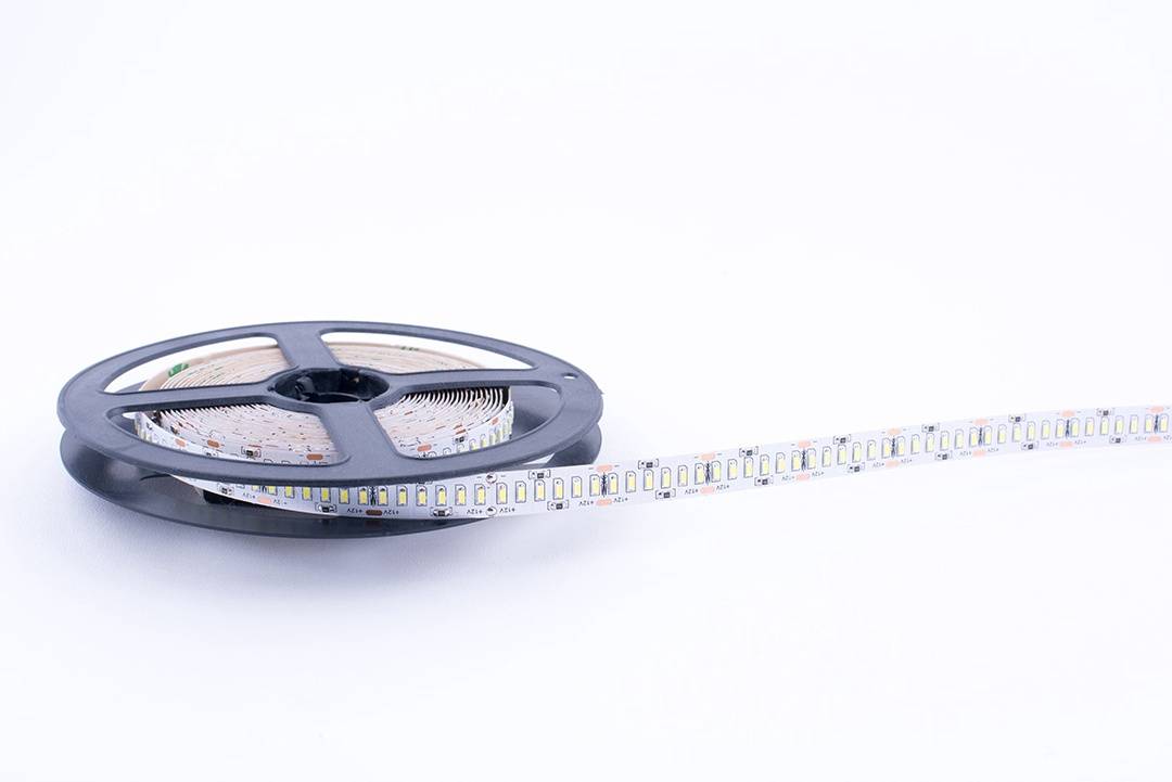 Светодиодная лента 1м. 24W холодный белый 6000K - 6500K 00000000925_SW