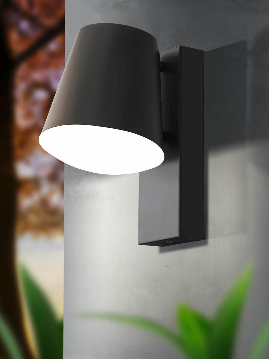 Уличный настенный светильник CALDIERO 97146