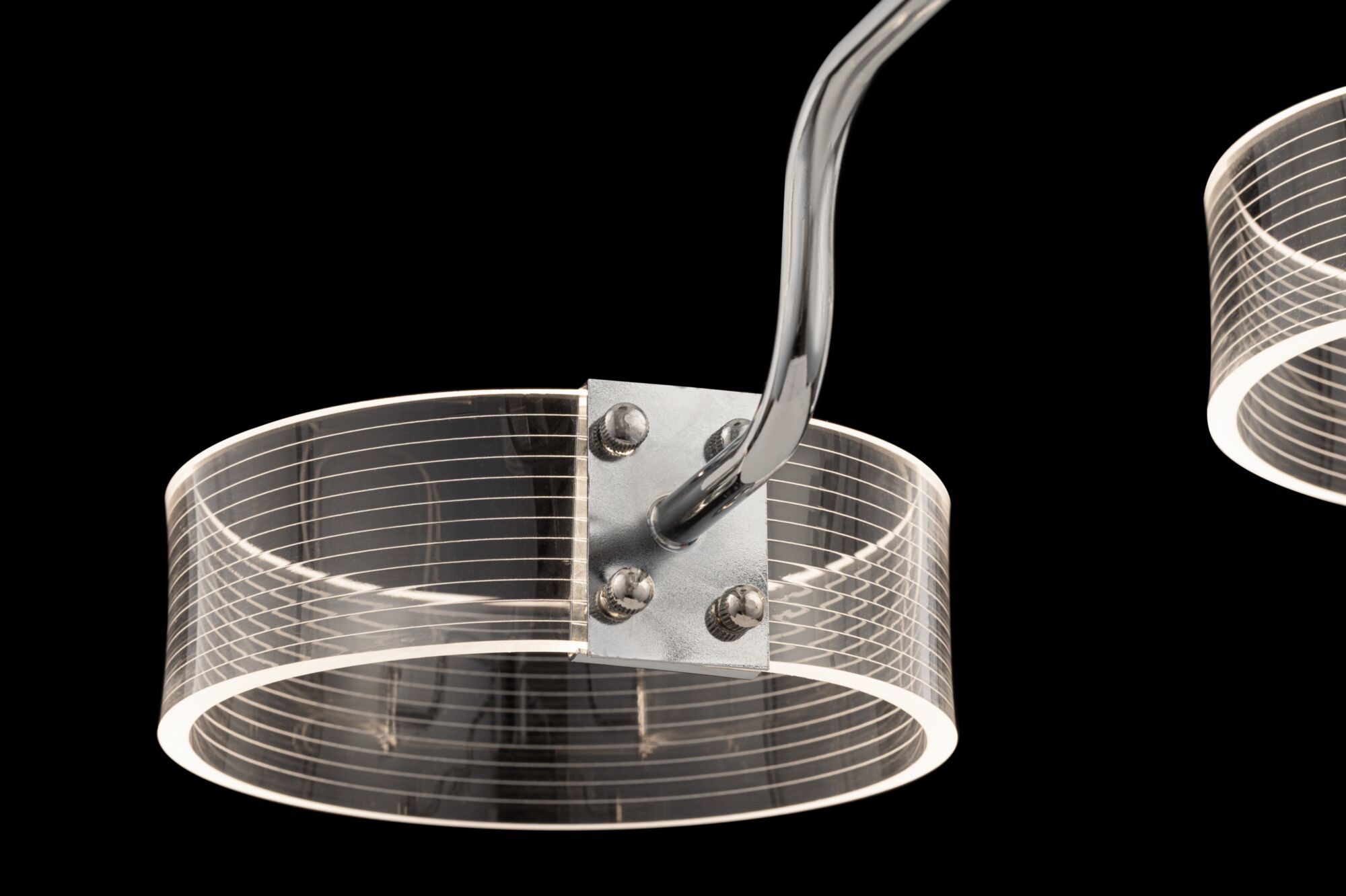 Потолочная люстра на штанге Freya Eva FR6039CL-L64CH_MY