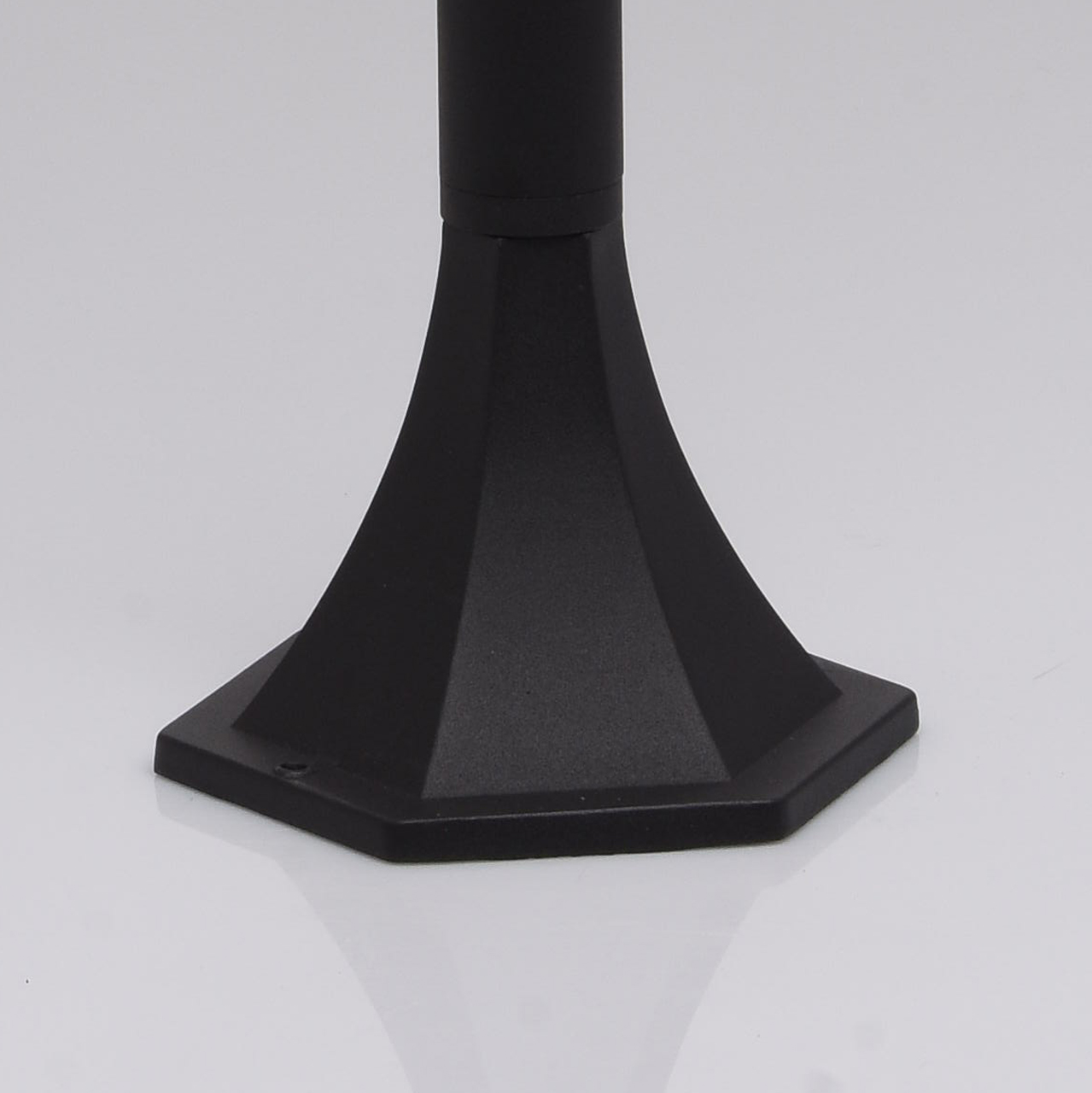 Уличный светильник Dubai 2 MW 805040501_MW