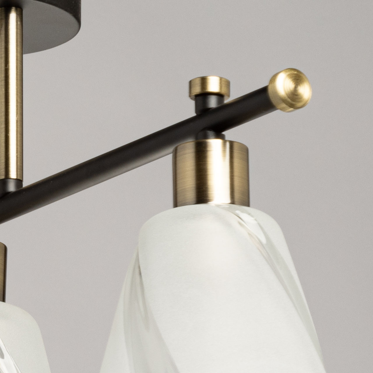 Потолочная люстра De City Тетро 118010403_MW