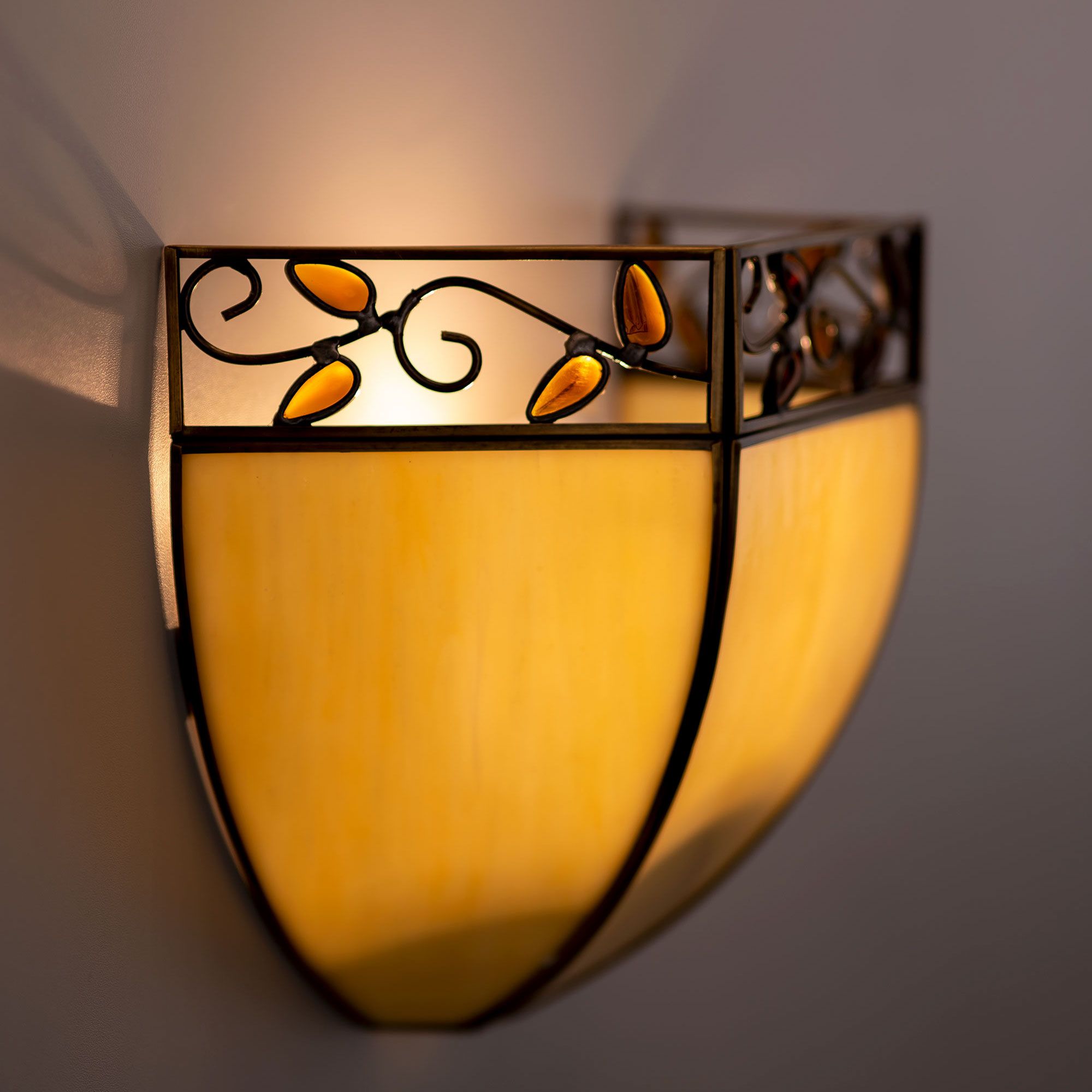 Настенный светильник CitiLux Шербург CL440411