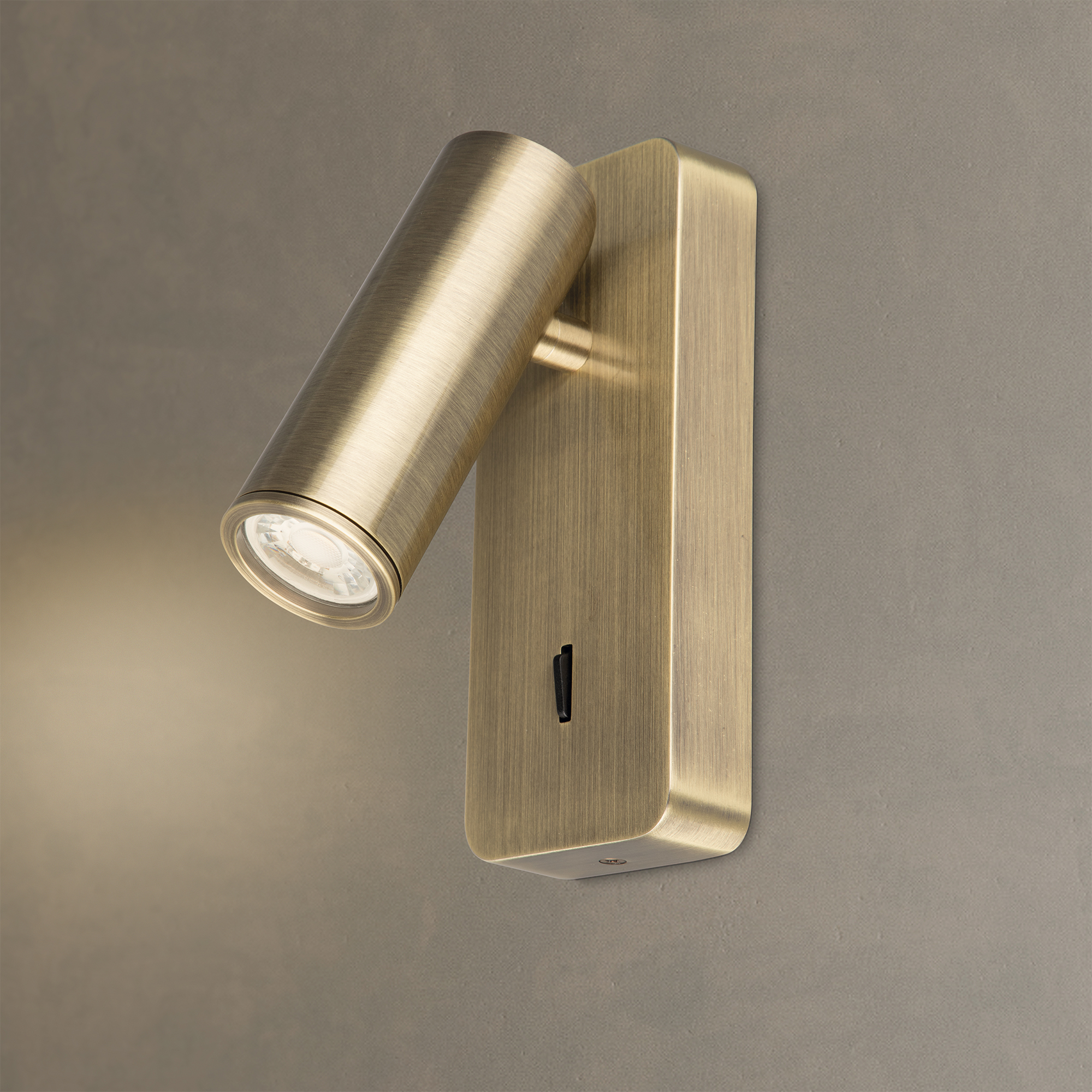 Настенный светильник Mantra NOTTE 8876_MN