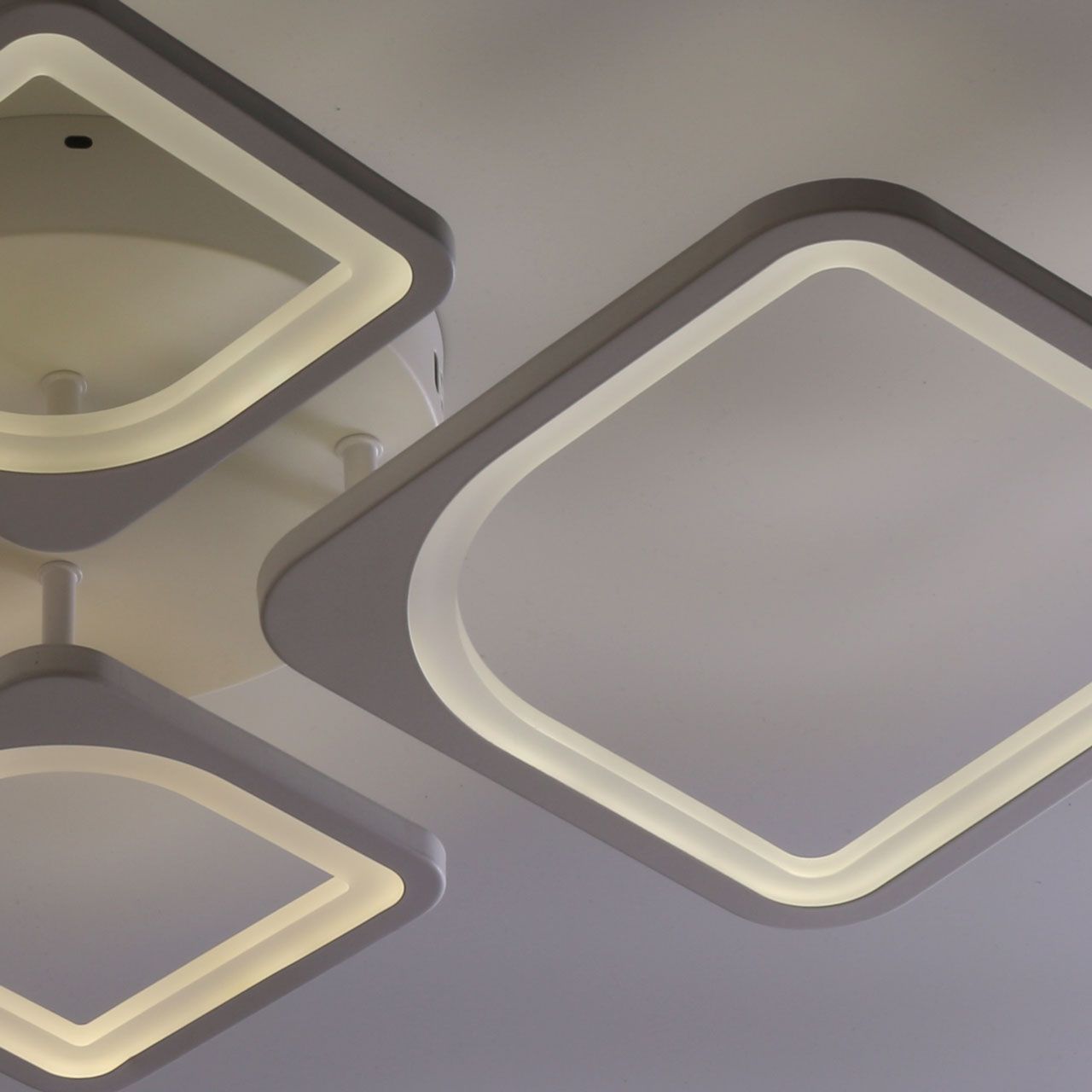 Потолочная люстра De Markt Мадлен 424012704_MW