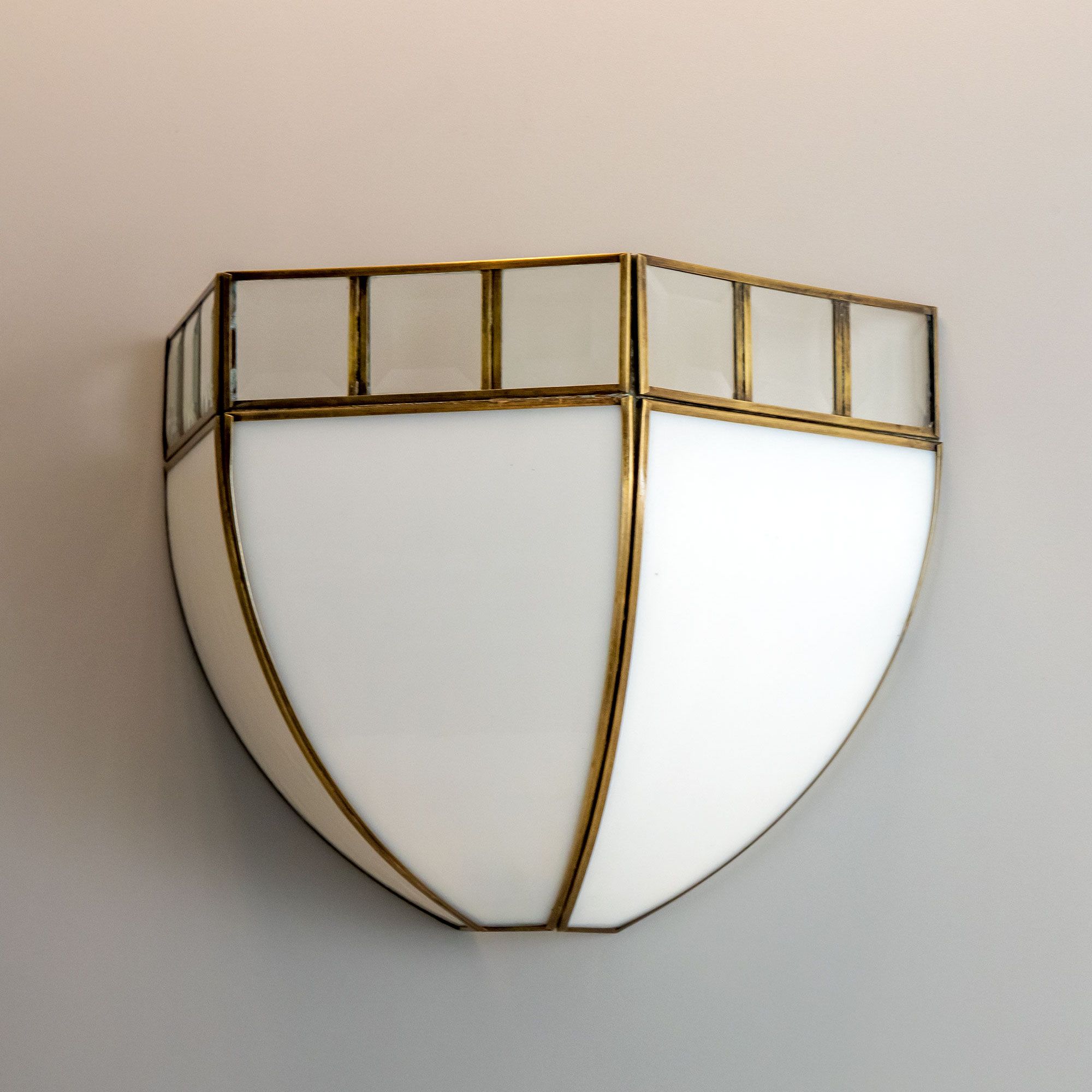 Настенный светильник CitiLux Шербург CL440312