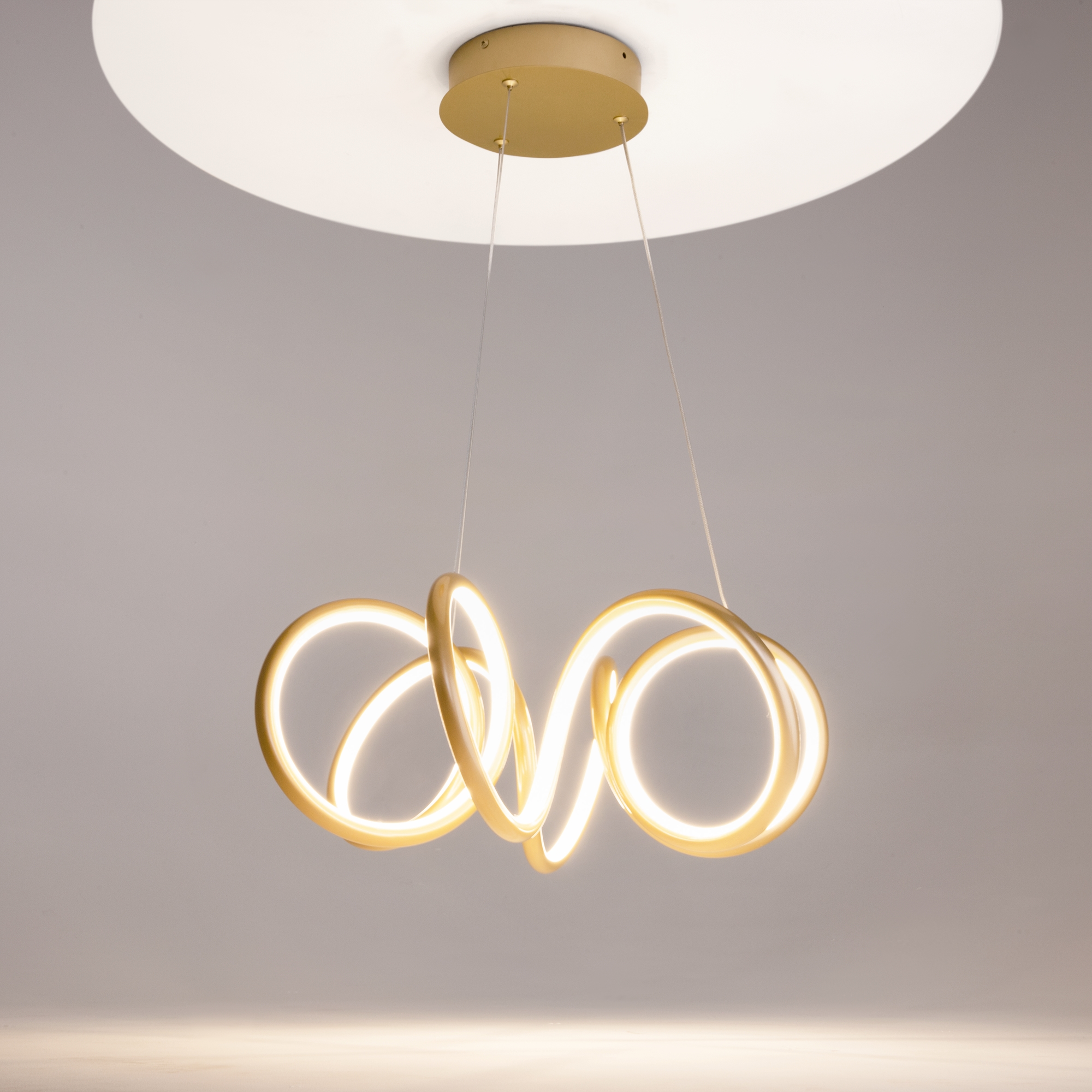 Подвесной светильник Maytoni Curve MOD241PL-L60BSK_MY