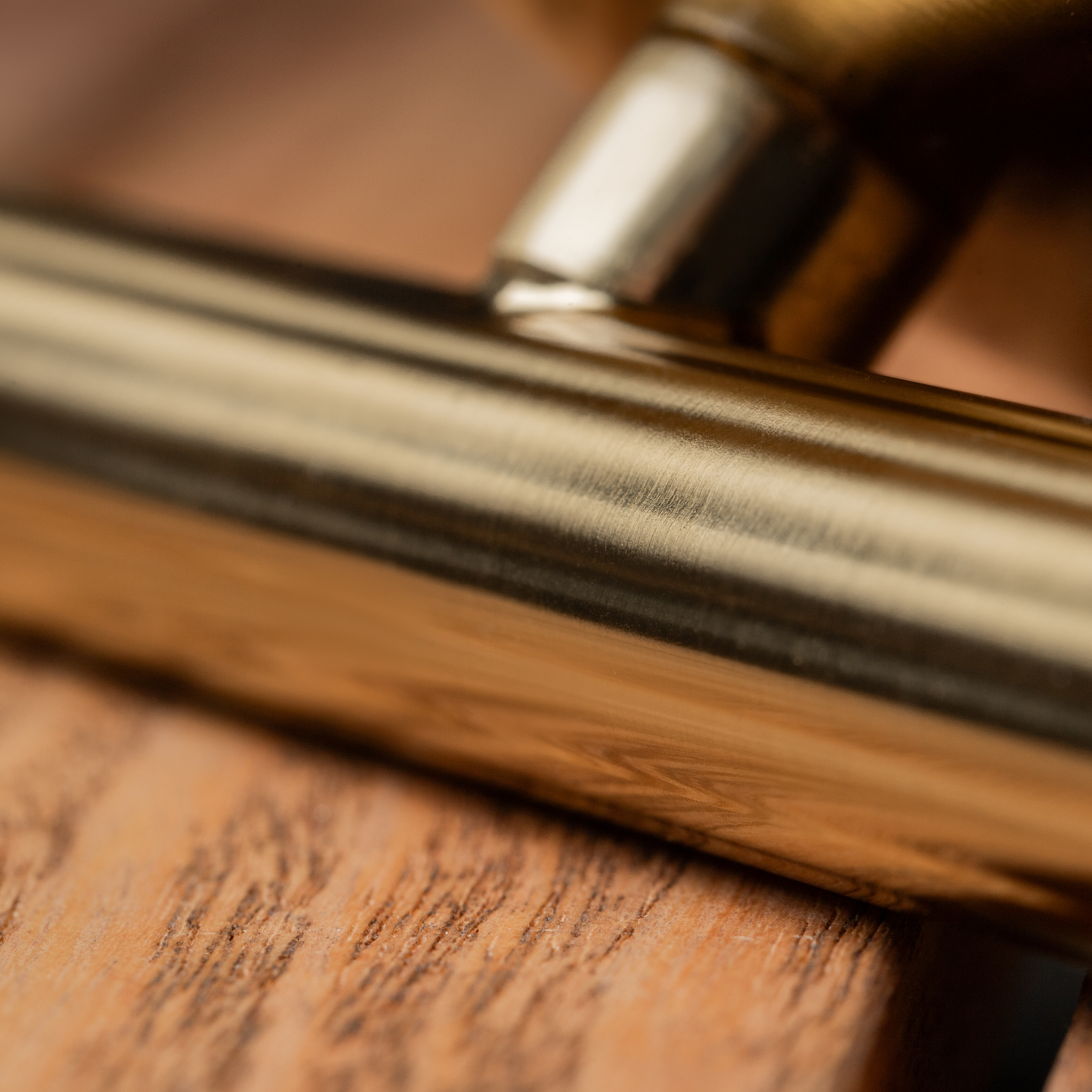 Настольная лампа Freya Blossom FR5259TL-01BS_MY