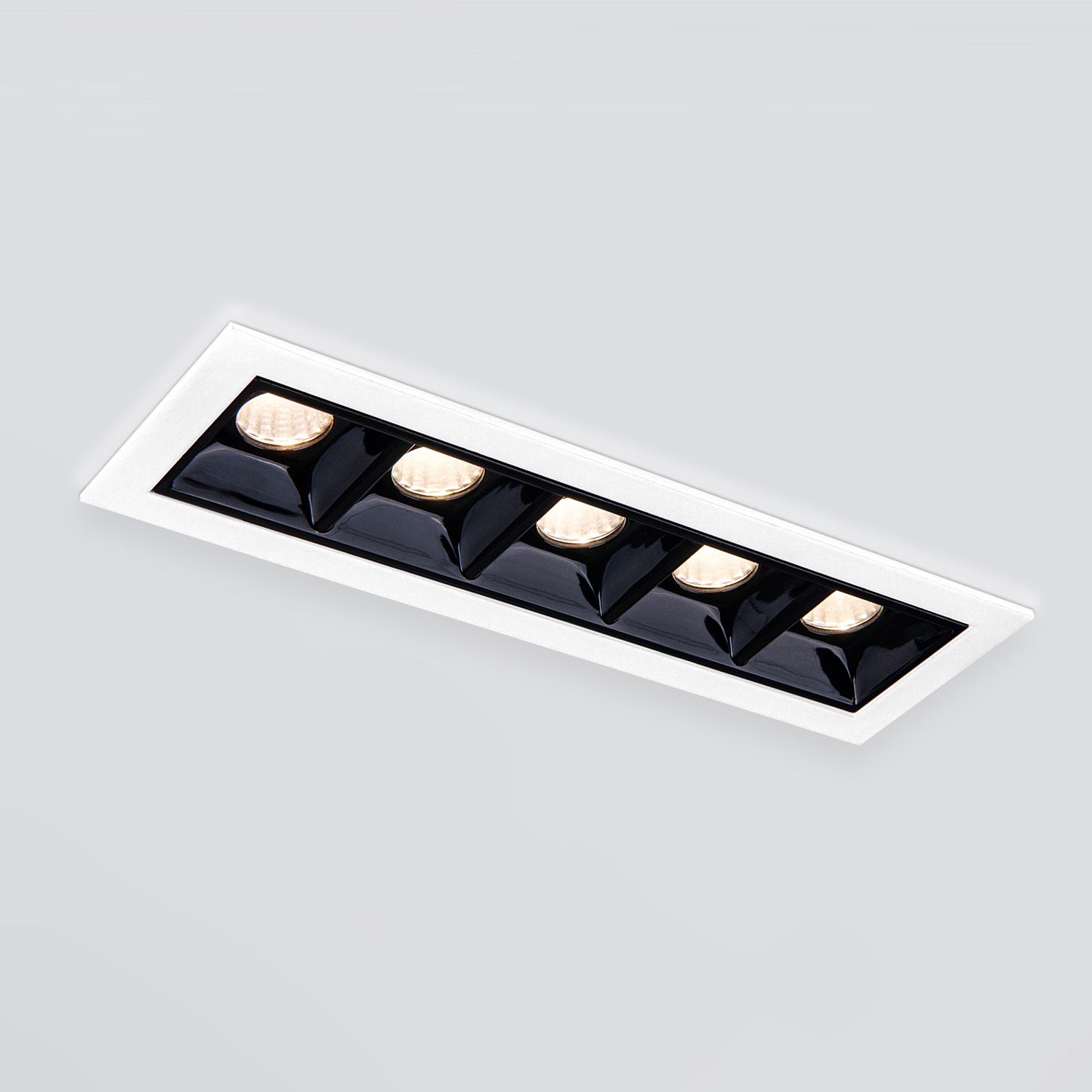

Точечные светильники Elektrostandard, a052480