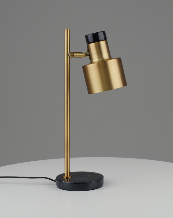 Настольная лампа Moderli V11307-1T_MD