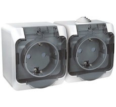 Розетка накладная двойная с заземлением, шторками и крышкой (белый) IP44 Systeme Electric PA16-244B