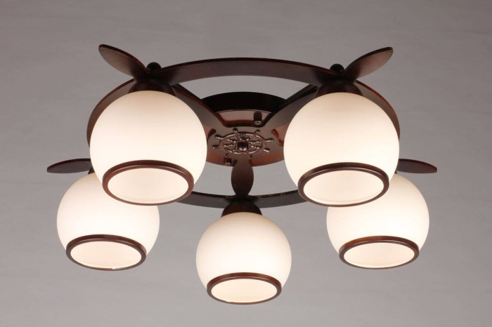 Потолочная люстра штурвал Omnilux OML-50507-05