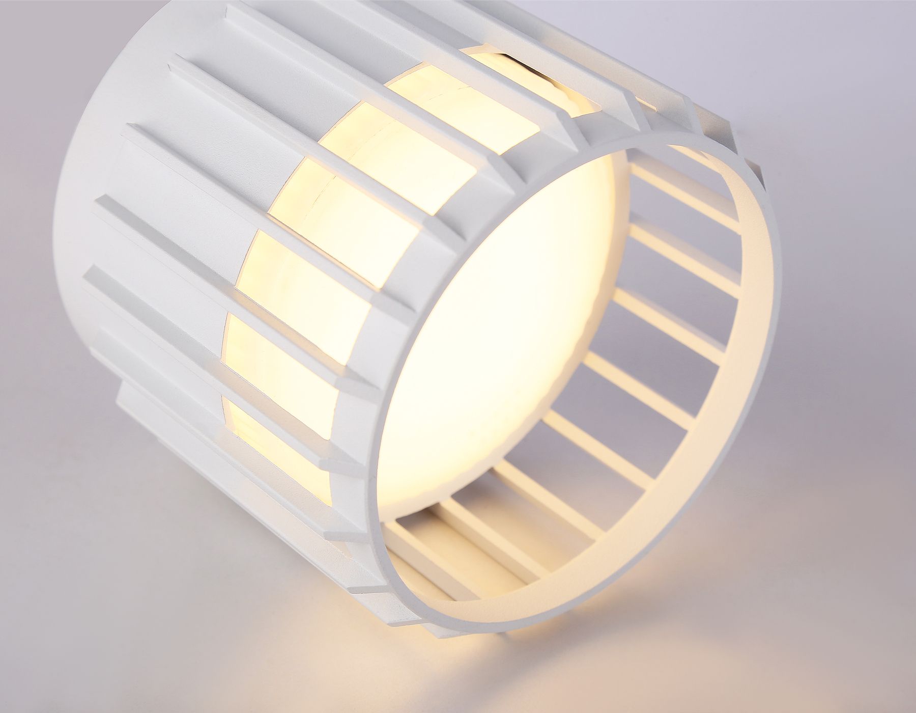 Накладной светильник Ambrella Light TECHNO SPOT Techno family TN71151_AMB