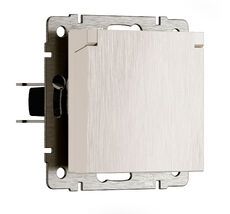 Розетка влагозащ. с зазем. с защит. крышкой и шторками Werkel a069601_WR