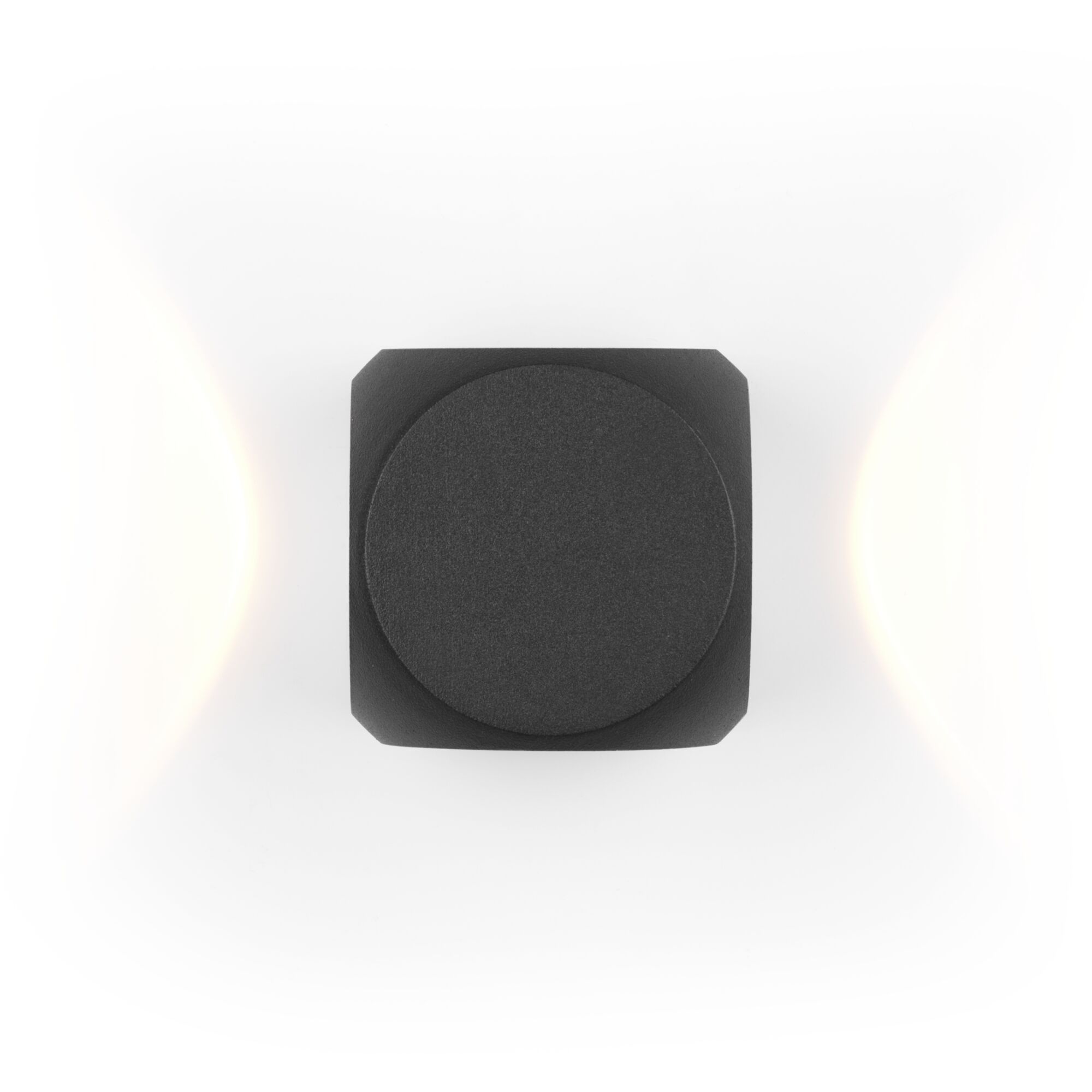 Уличный настенный светильник Bond Street O015WL-L4B_MY