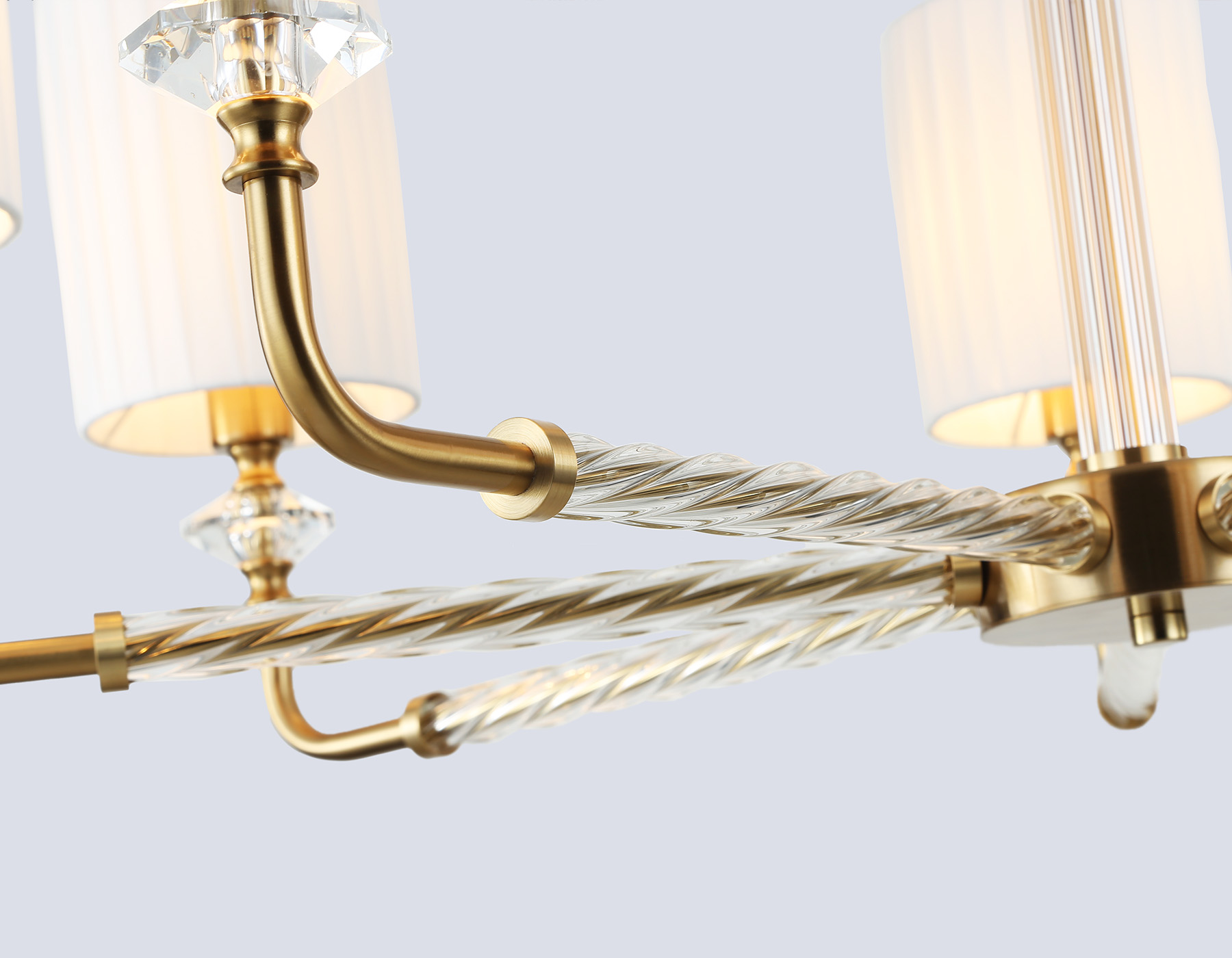 Люстра на штанге Ambrella Light HIGH LIGHT LH71503_AMB